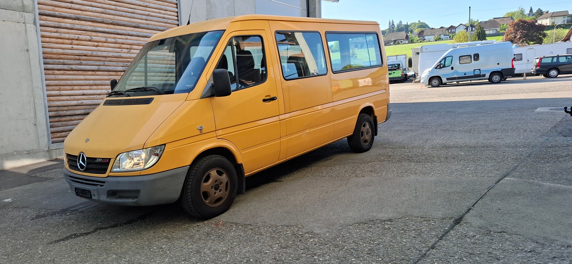 MERCEDES-BENZ-image-2