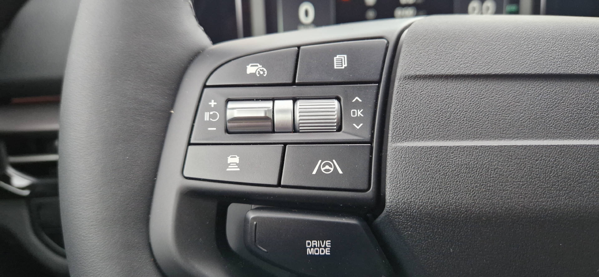 KIA Sportage 1.6 T-GDi Hybrid 4x4 Black Edition-image-15