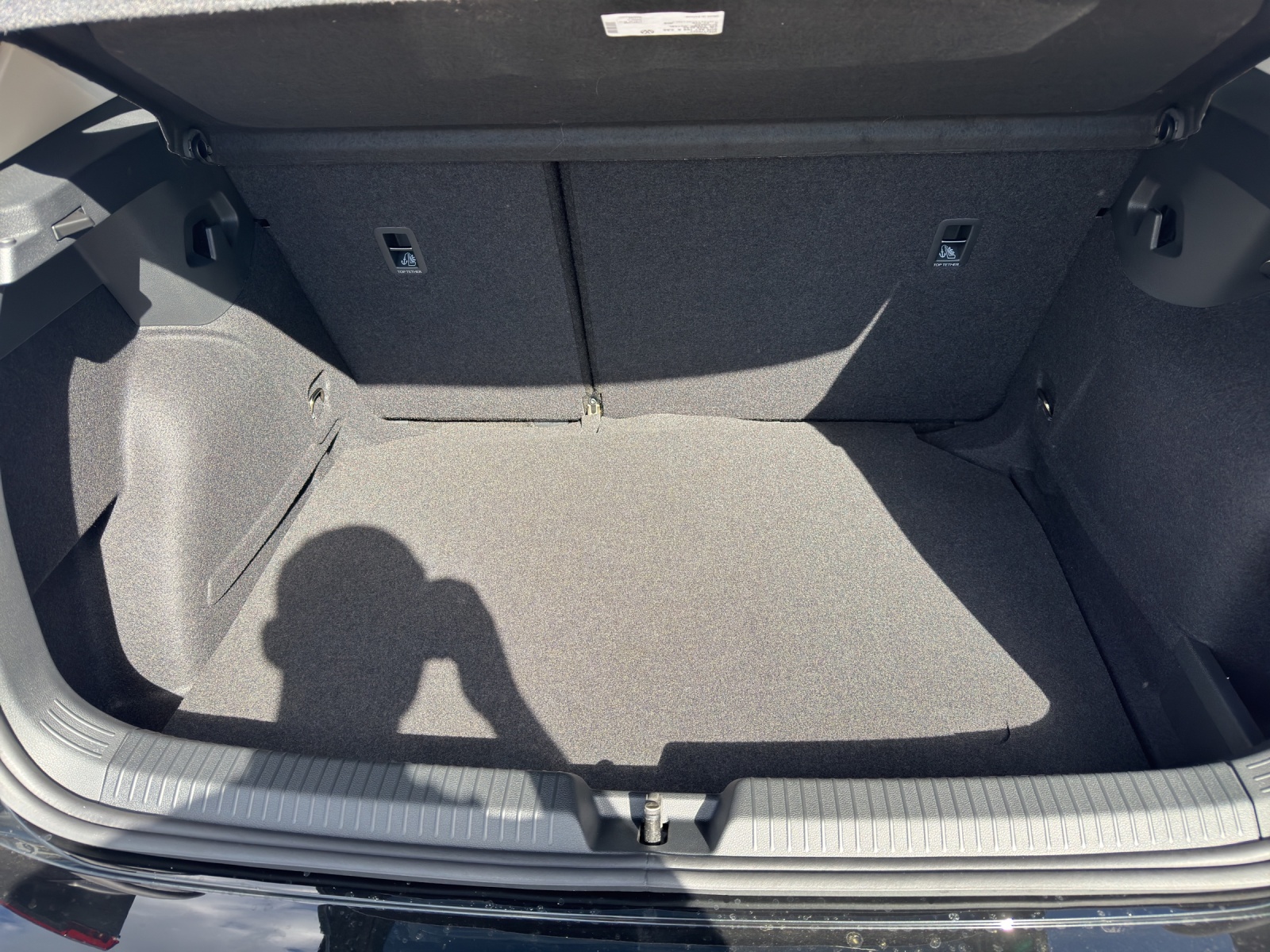 VW Golf 1.5 e TSI mHEV Basis DSG-image-12
