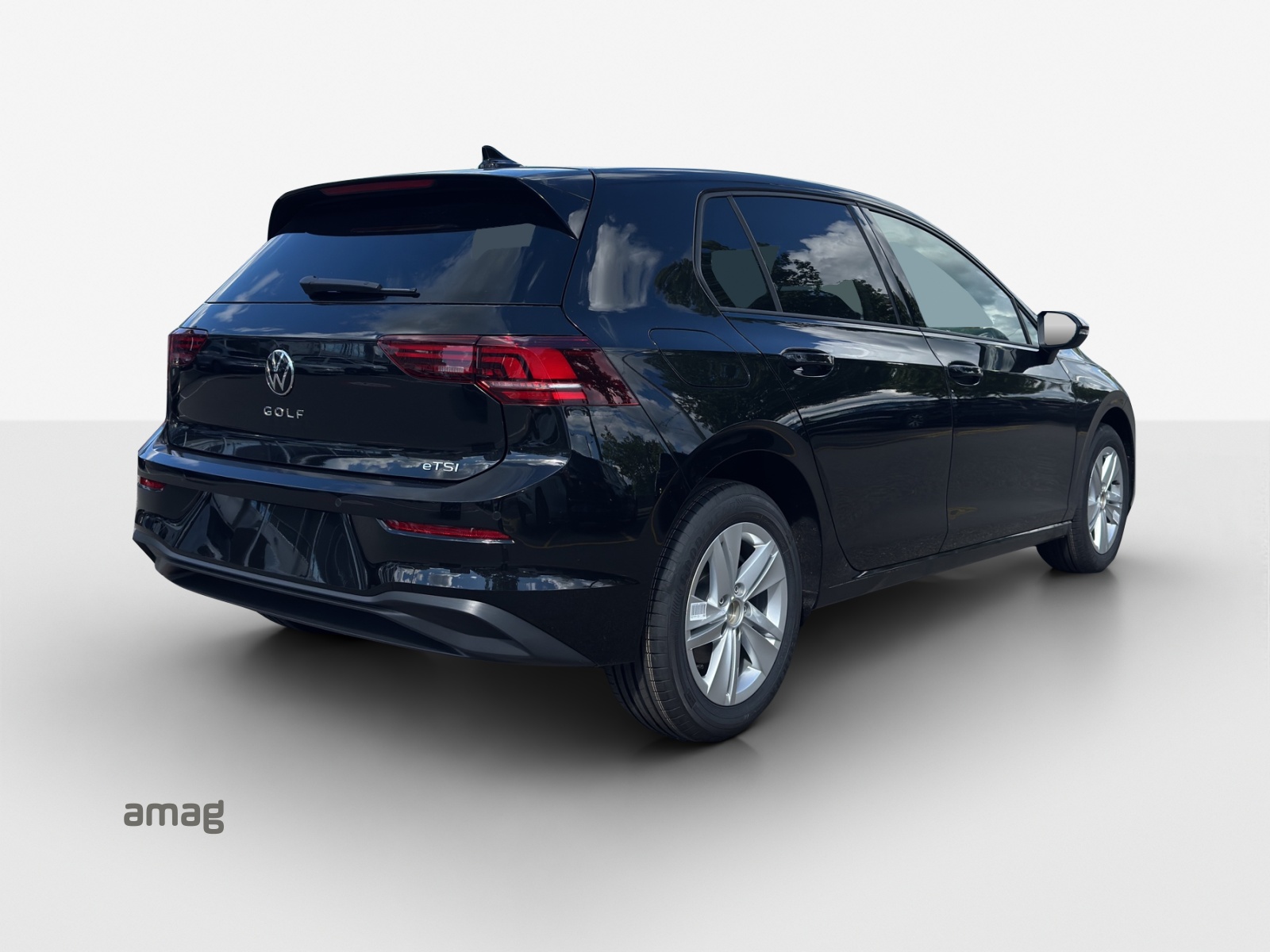 VW Golf 1.5 e TSI mHEV Basis DSG-image-4