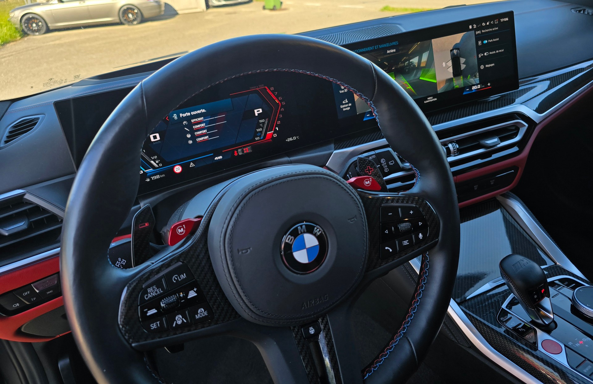 BMW M3 Touring xDrive Competition M INDIVIDUAL-image-13