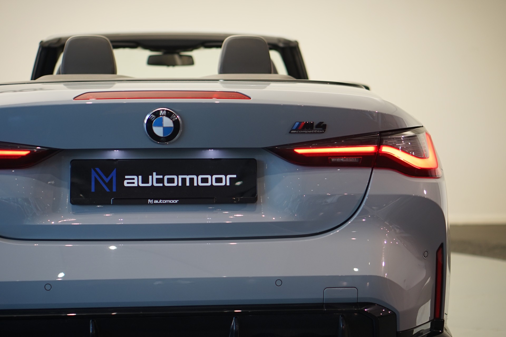BMW M4 Cabrio Competition M xDrive *CH-Fahrzeug* *Brooklyn Grey* *Head-Up* *Carbon*-image-9