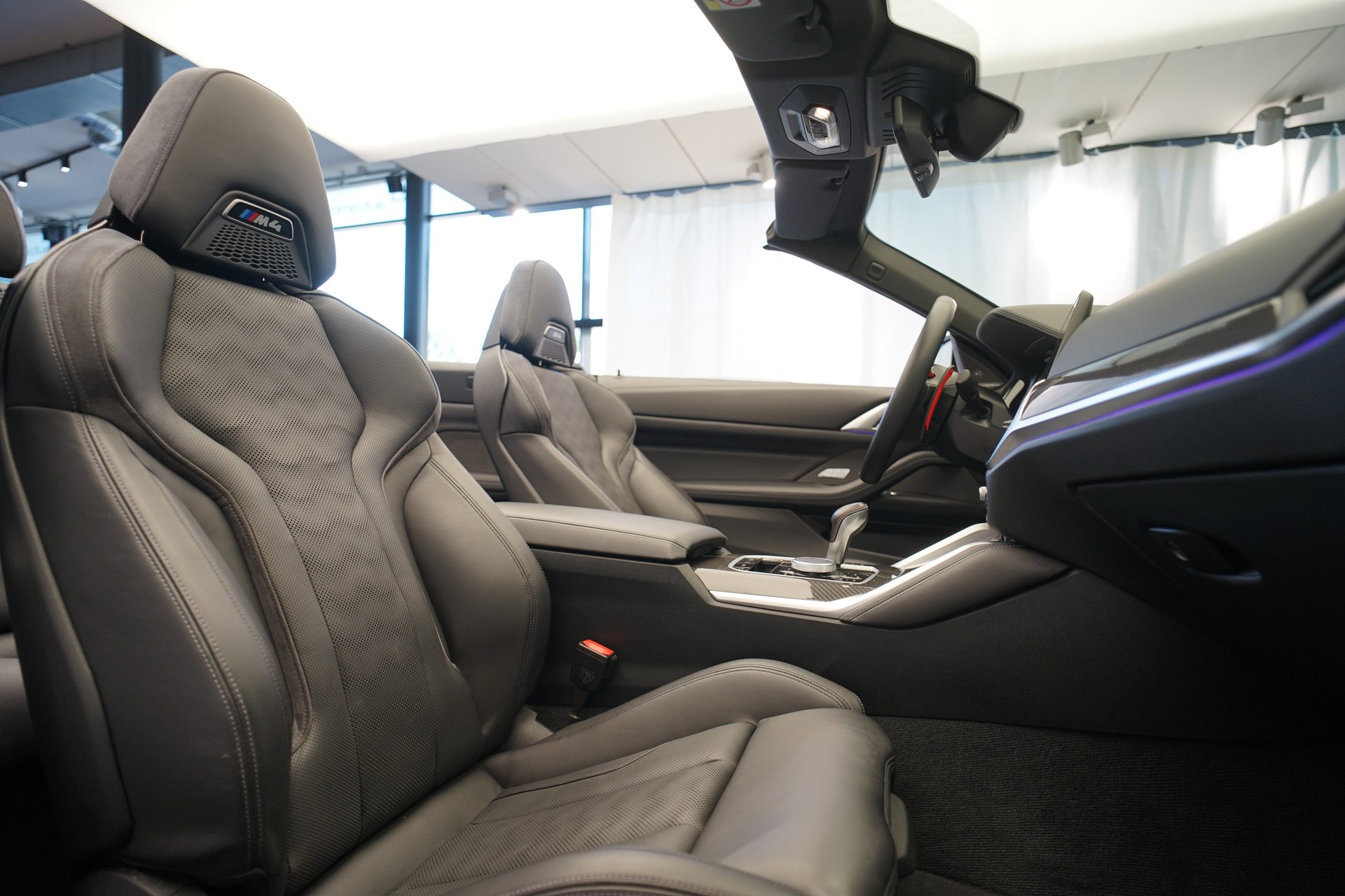 BMW M4 Cabrio Competition M xDrive *CH-Fahrzeug* *Brooklyn Grey* *Head-Up* *Carbon*-image-16