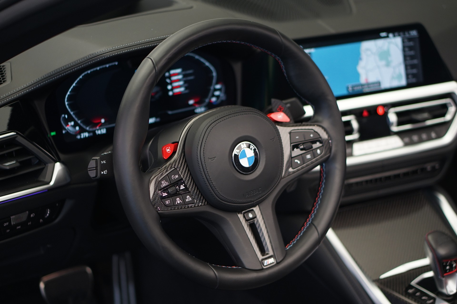 BMW M4 Cabrio Competition M xDrive *CH-Fahrzeug* *Brooklyn Grey* *Head-Up* *Carbon*-image-21