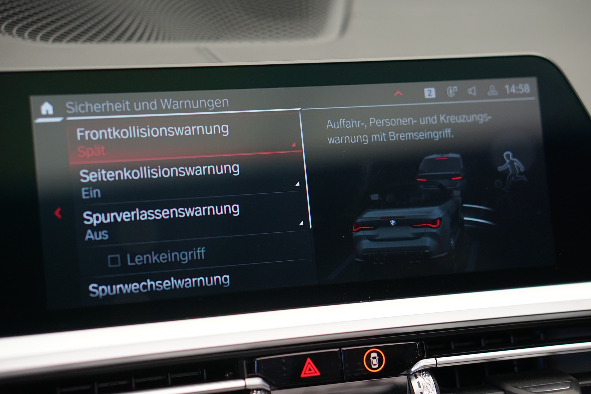 BMW M4 Cabrio Competition M xDrive *CH-Fahrzeug* *Brooklyn Grey* *Head-Up* *Carbon*-image-32