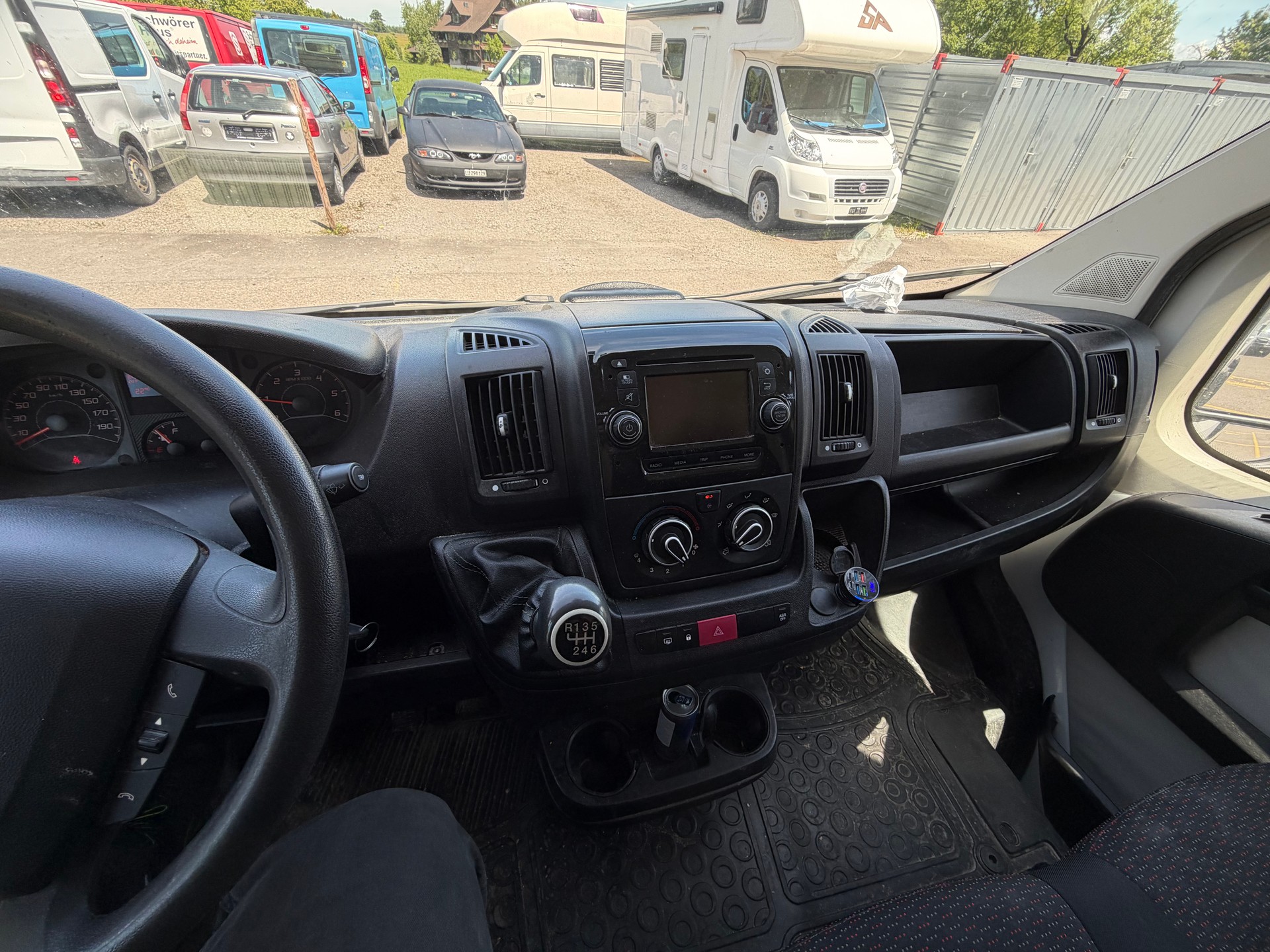 PEUGEOT Boxer 2.0 HDI 333 Allure L3H2-image-9
