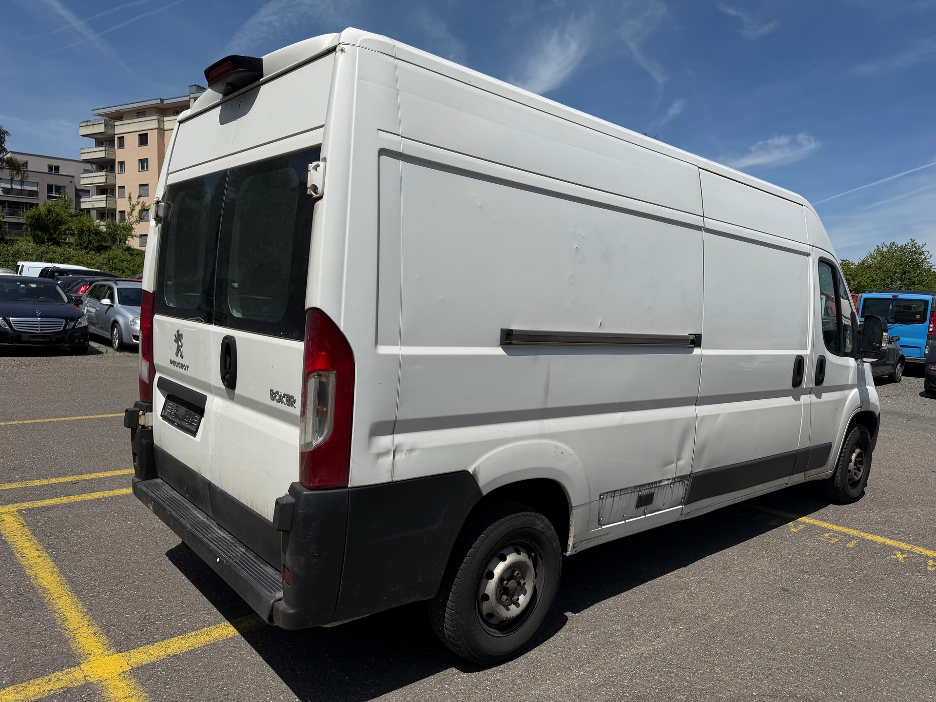 PEUGEOT Boxer 2.0 HDI 333 Allure L3H2-image-4