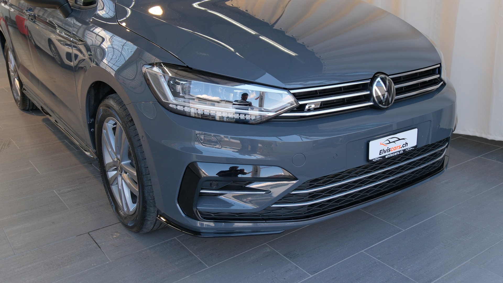 VW Touran 1.5 TSI EVO Comfortline United R Line DSG-image-30