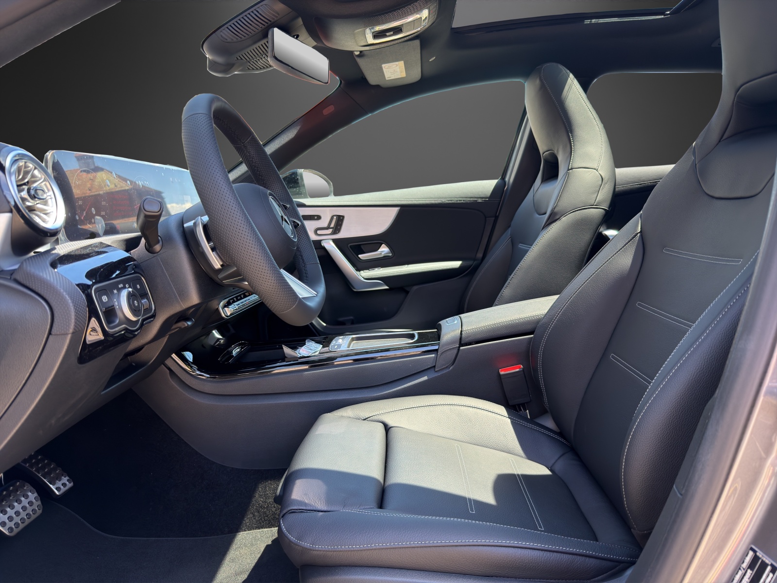 MERCEDES-BENZ A 200 Night Star 7G-DCT-image-9