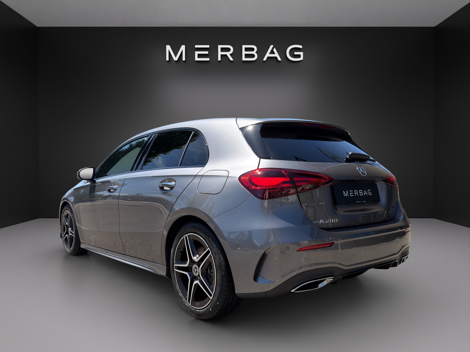 MERCEDES-BENZ A 200 Night Star 7G-DCT-image-4