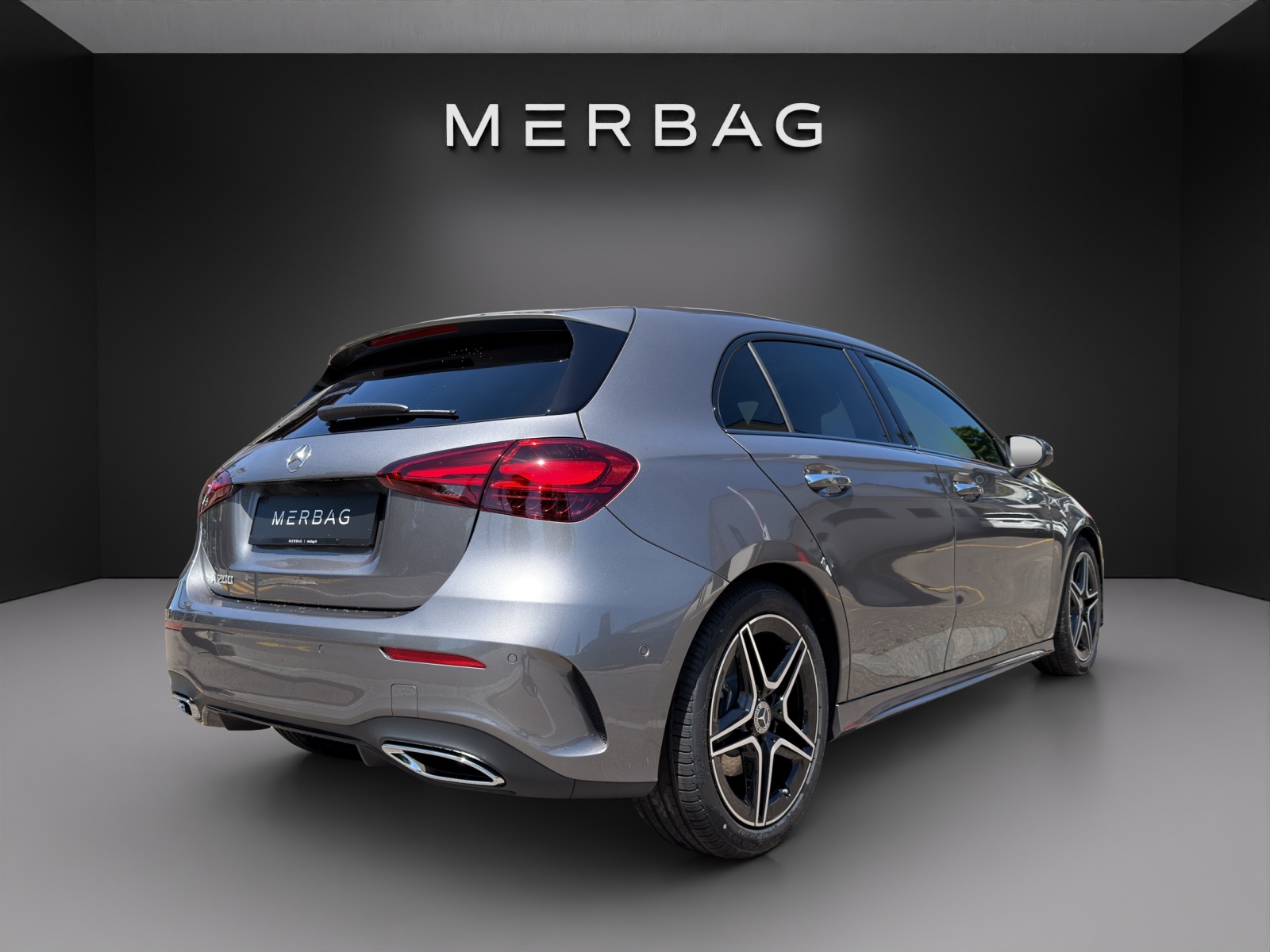 MERCEDES-BENZ A 200 Night Star 7G-DCT-image-2
