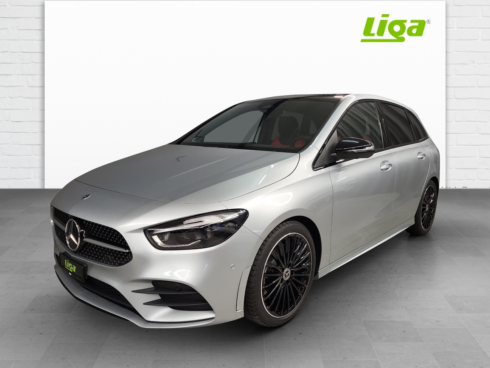 MERCEDES-BENZ B 250 AMG Line 4Matic-showroom-element-1