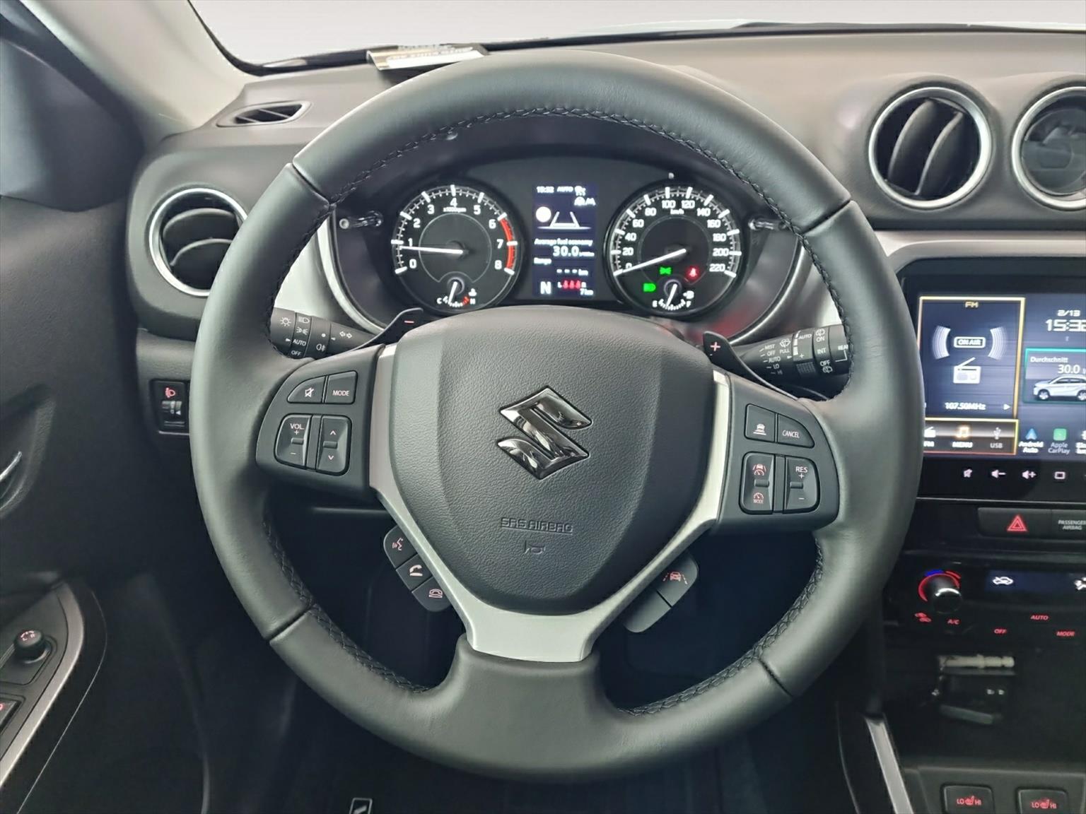 SUZUKI Vitara 1.4 Compact+ Hyb. 4x4 AT-image-6