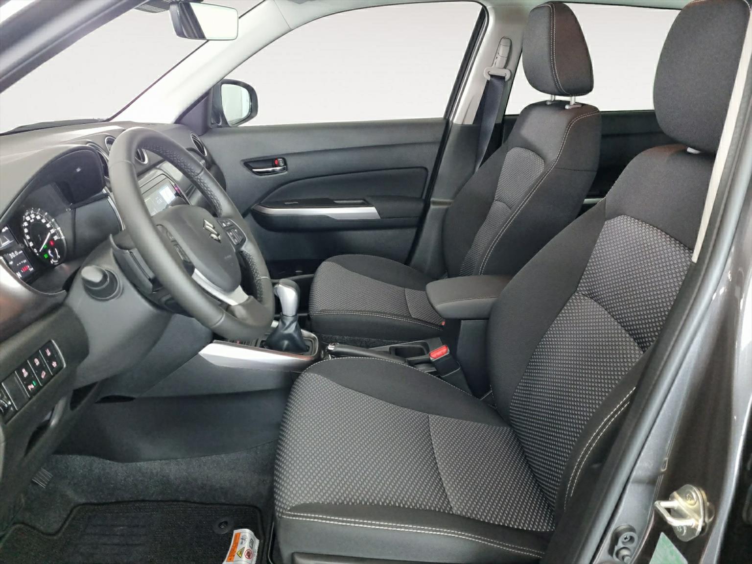 SUZUKI Vitara 1.4 Compact+ Hyb. 4x4 AT-image-4