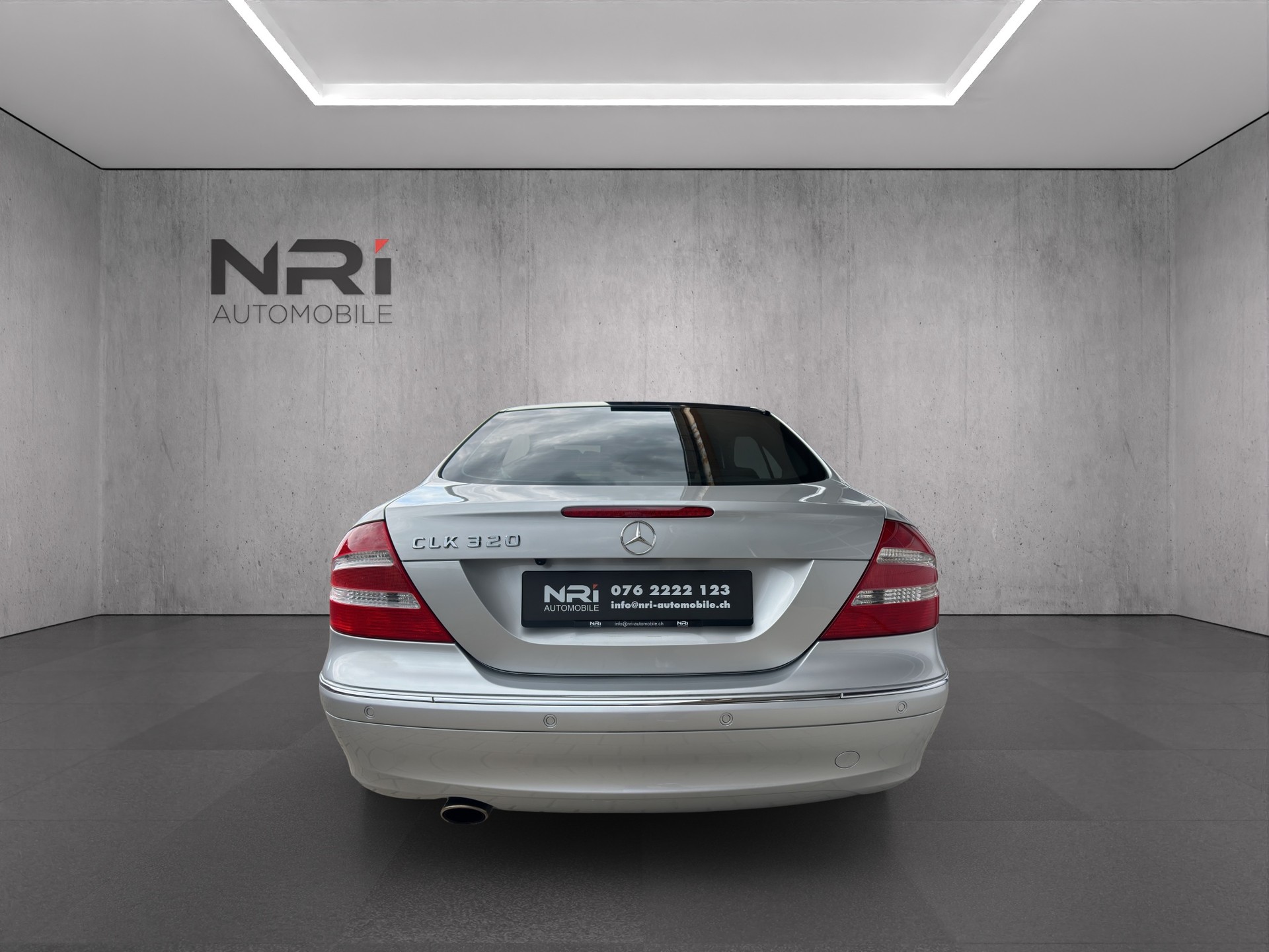 MERCEDES-BENZ CLK 320-image-5