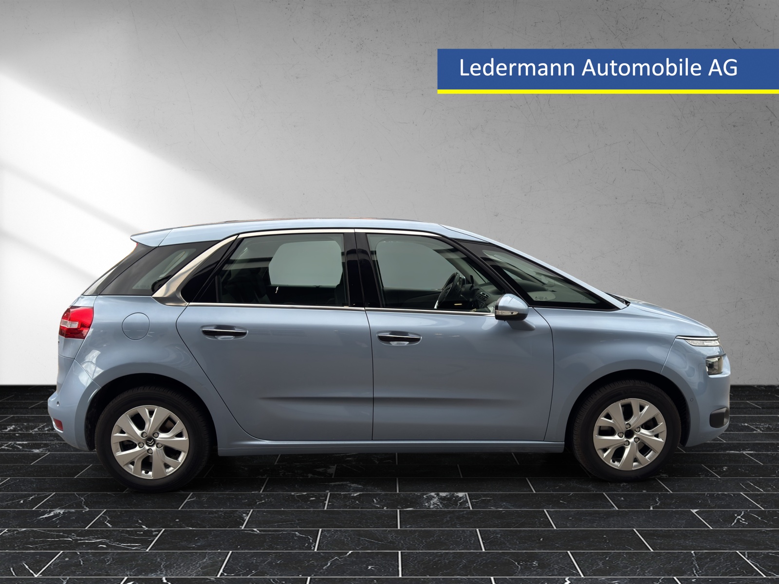 CITROEN C4 Picasso 1.6i 16V e-THP Exclusive Automatic-image-5