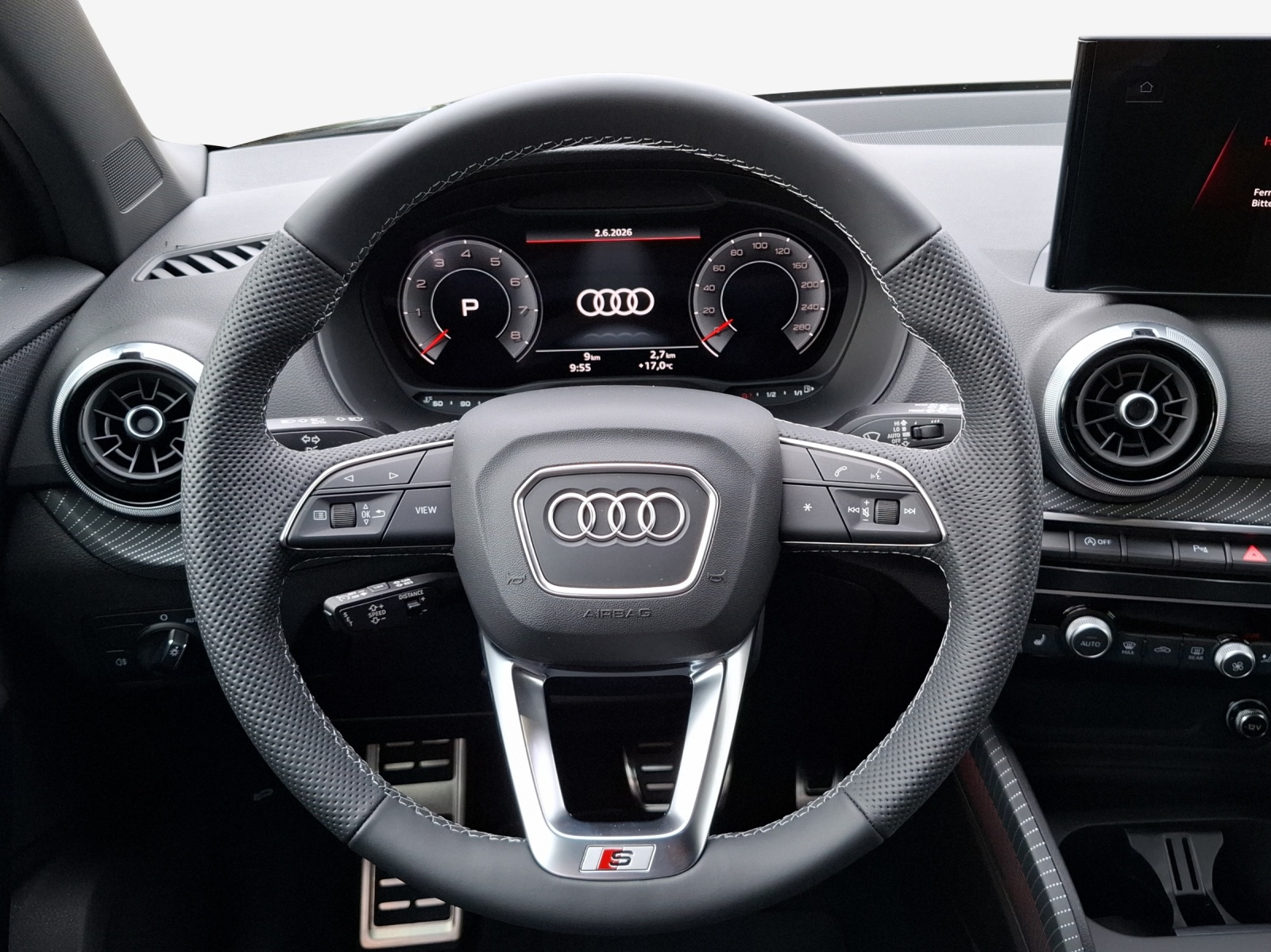 AUDI Q2 35 TFSI advanced S-tronic-image-9