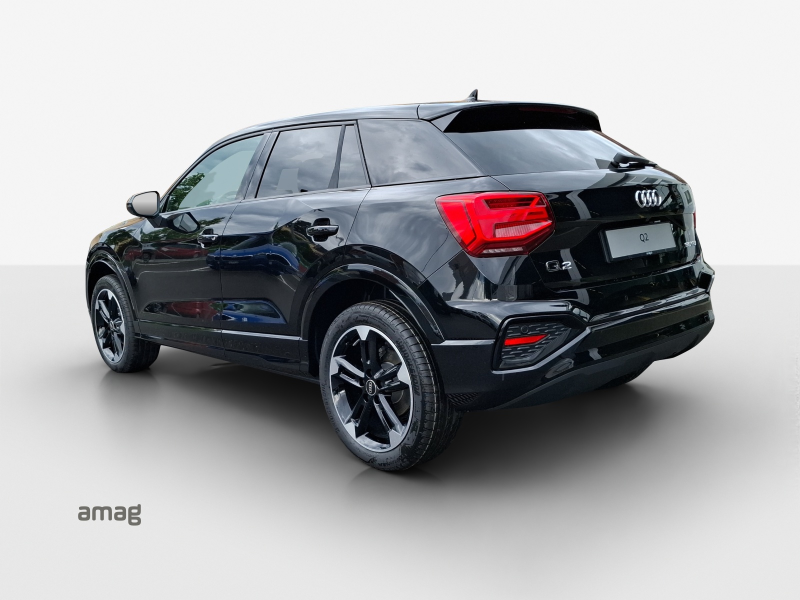 AUDI Q2 35 TFSI advanced S-tronic-showroom-element-2