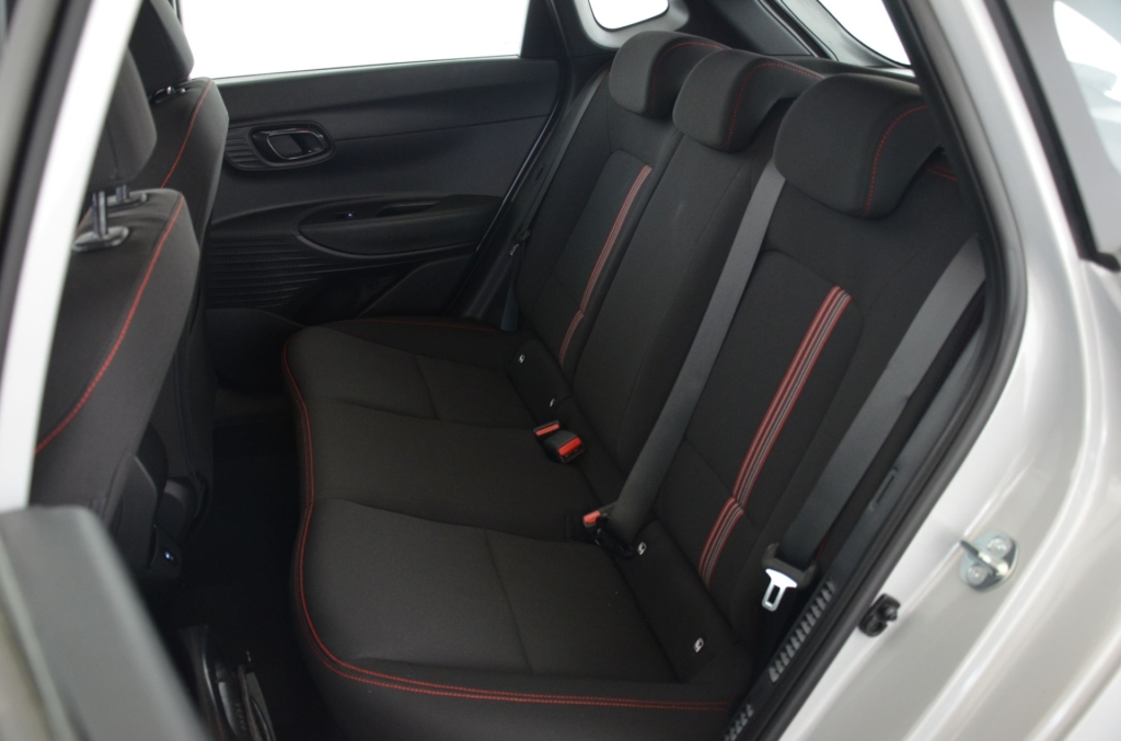 HYUNDAI i20 1.0 T-GDi N-Line DCT MHEV-image-13