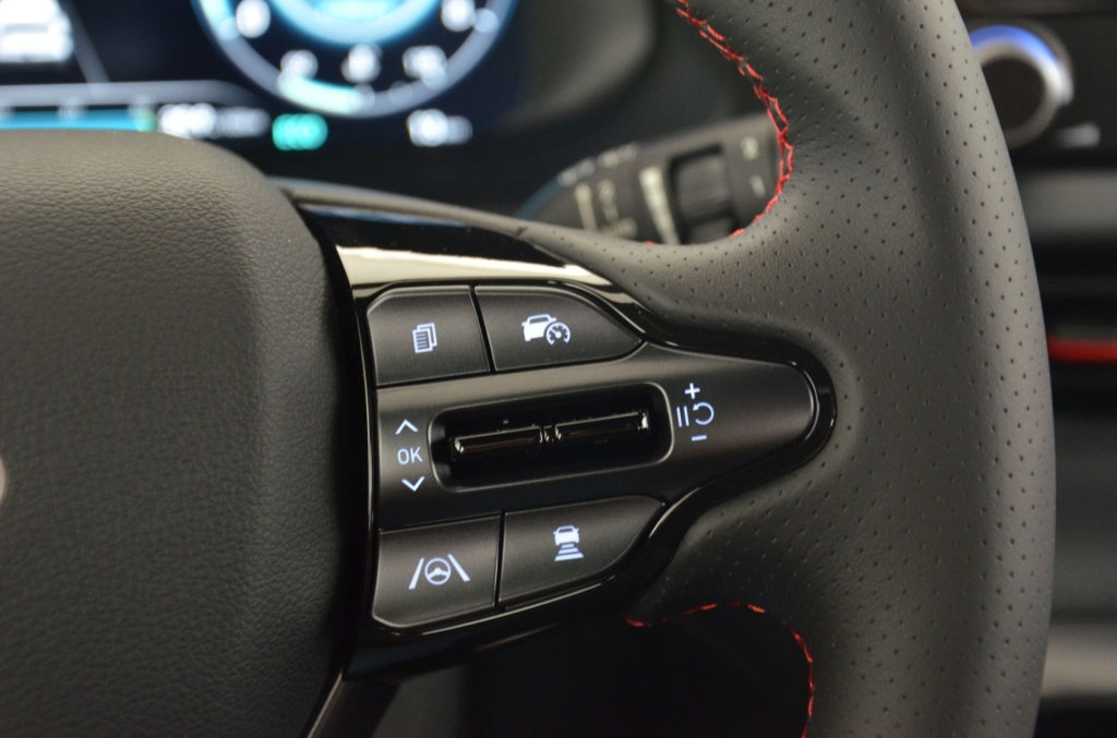 HYUNDAI i20 1.0 T-GDi N-Line DCT MHEV-image-19