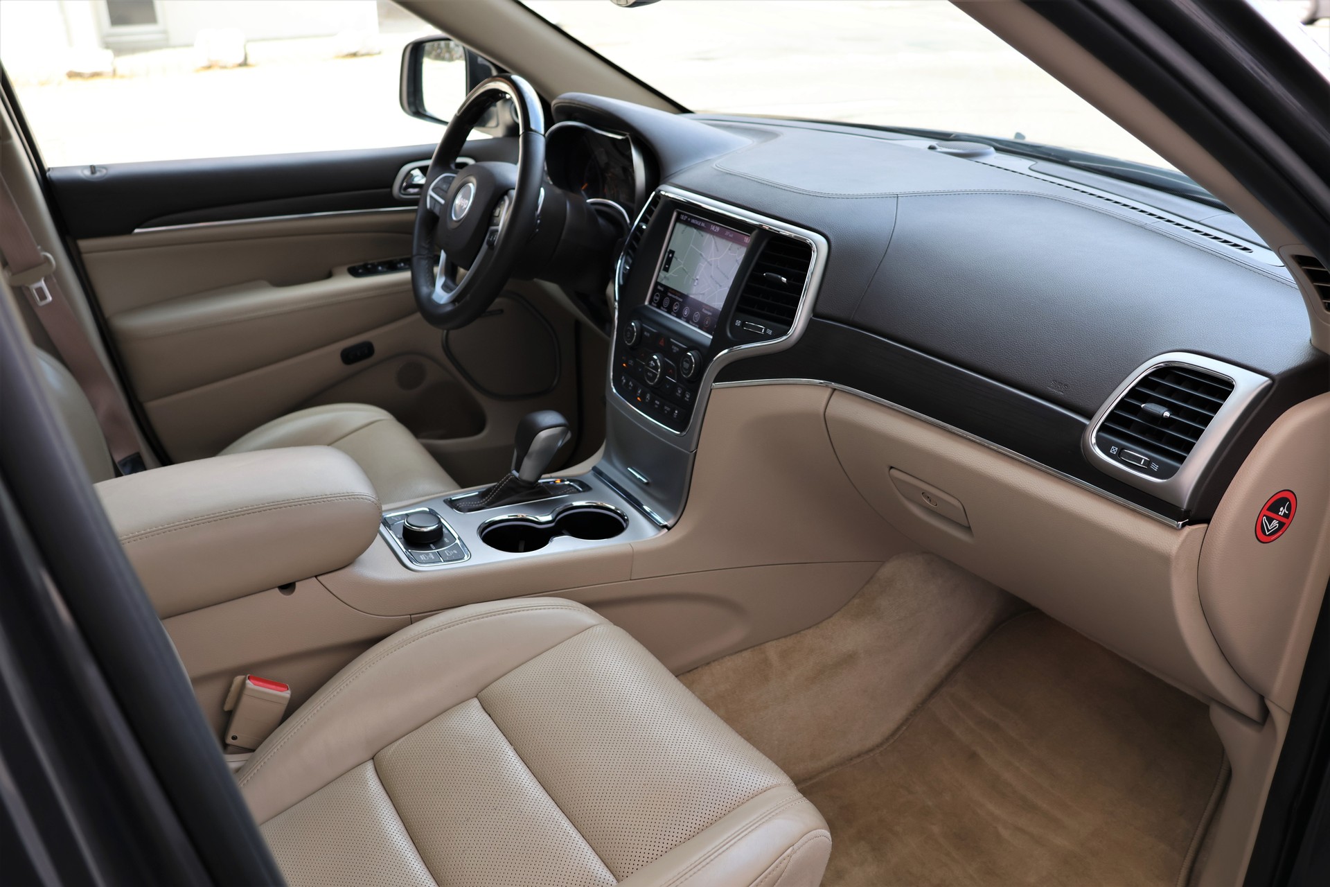 JEEP Grand Cherokee 3.0 CRD Overland Automatic (CH)-image-18