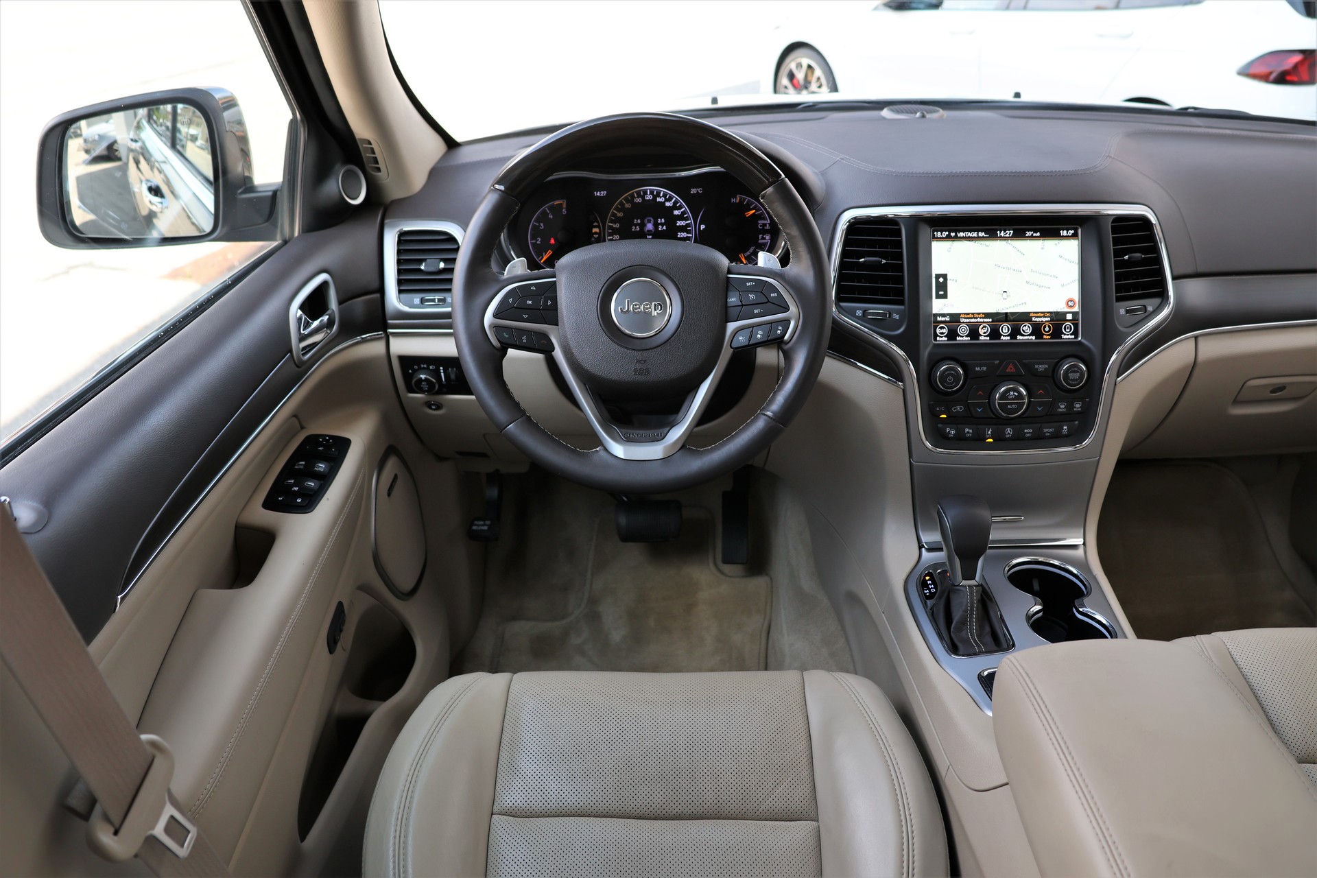 JEEP Grand Cherokee 3.0 CRD Overland Automatic (CH)-image-14