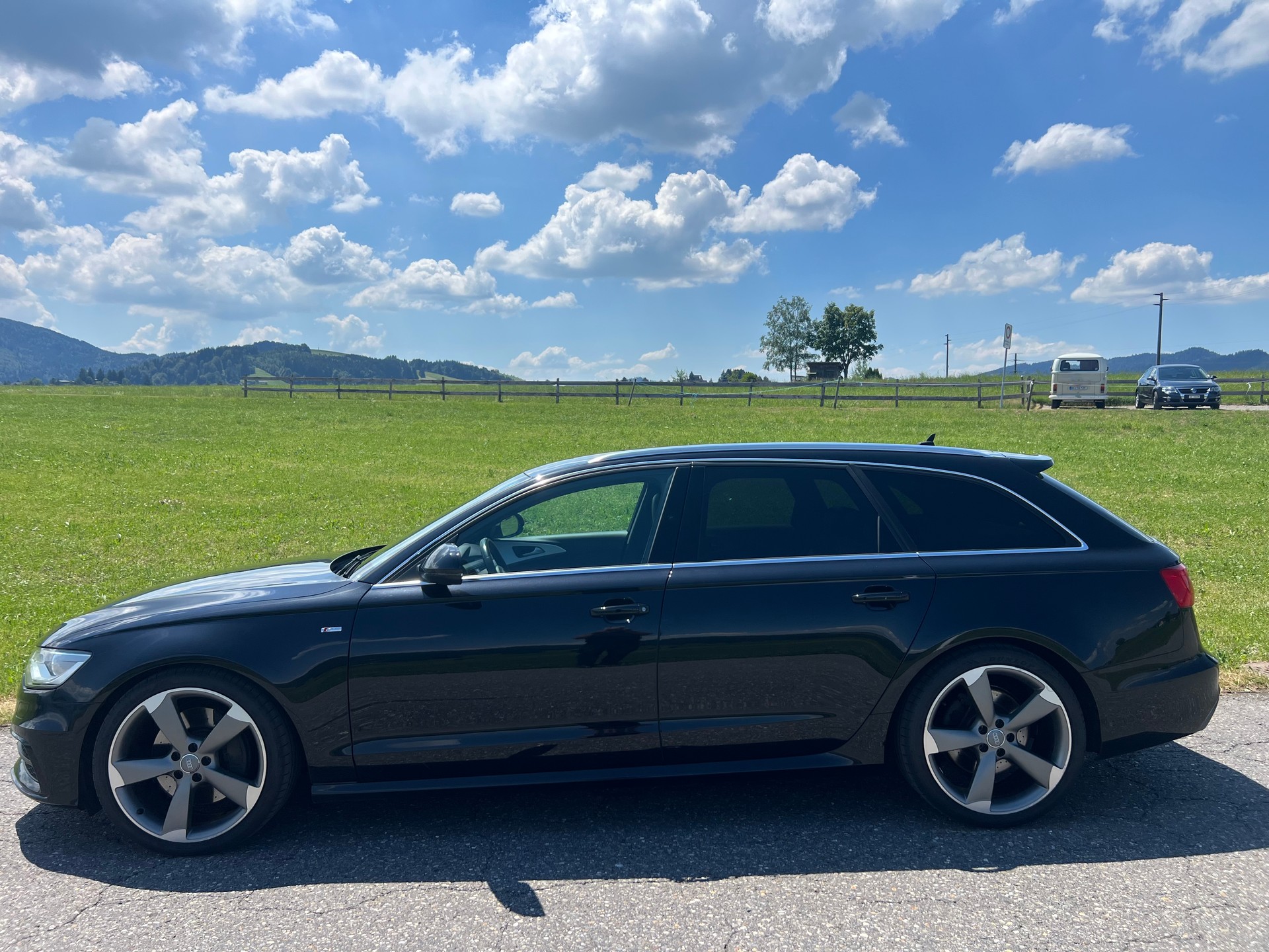 AUDI A6 Avant 3.0 TFSI V6 quattro S-tronic-image-2