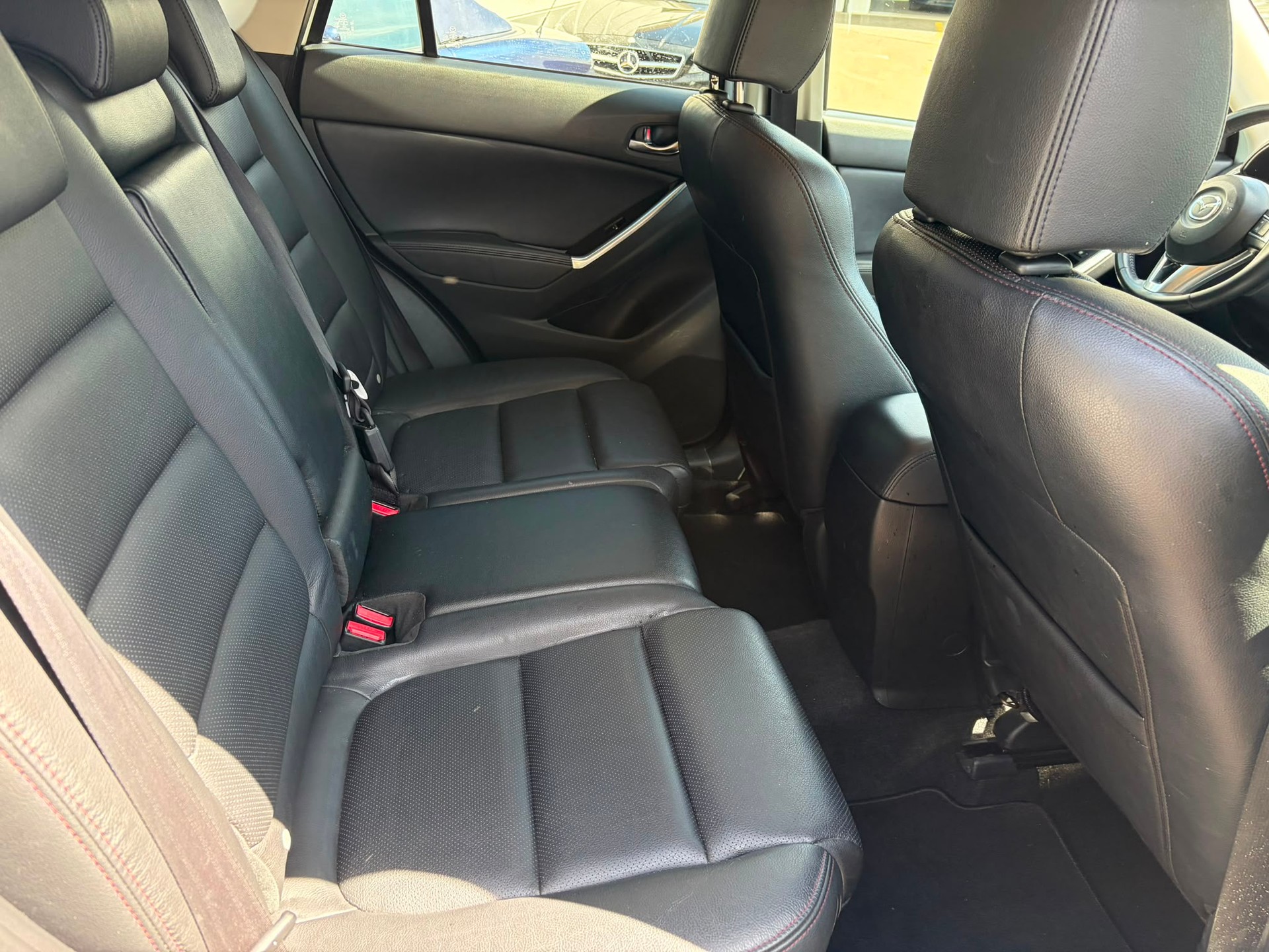 MAZDA CX-5 2.2 D HP Revolution AWD Automatic-image-15