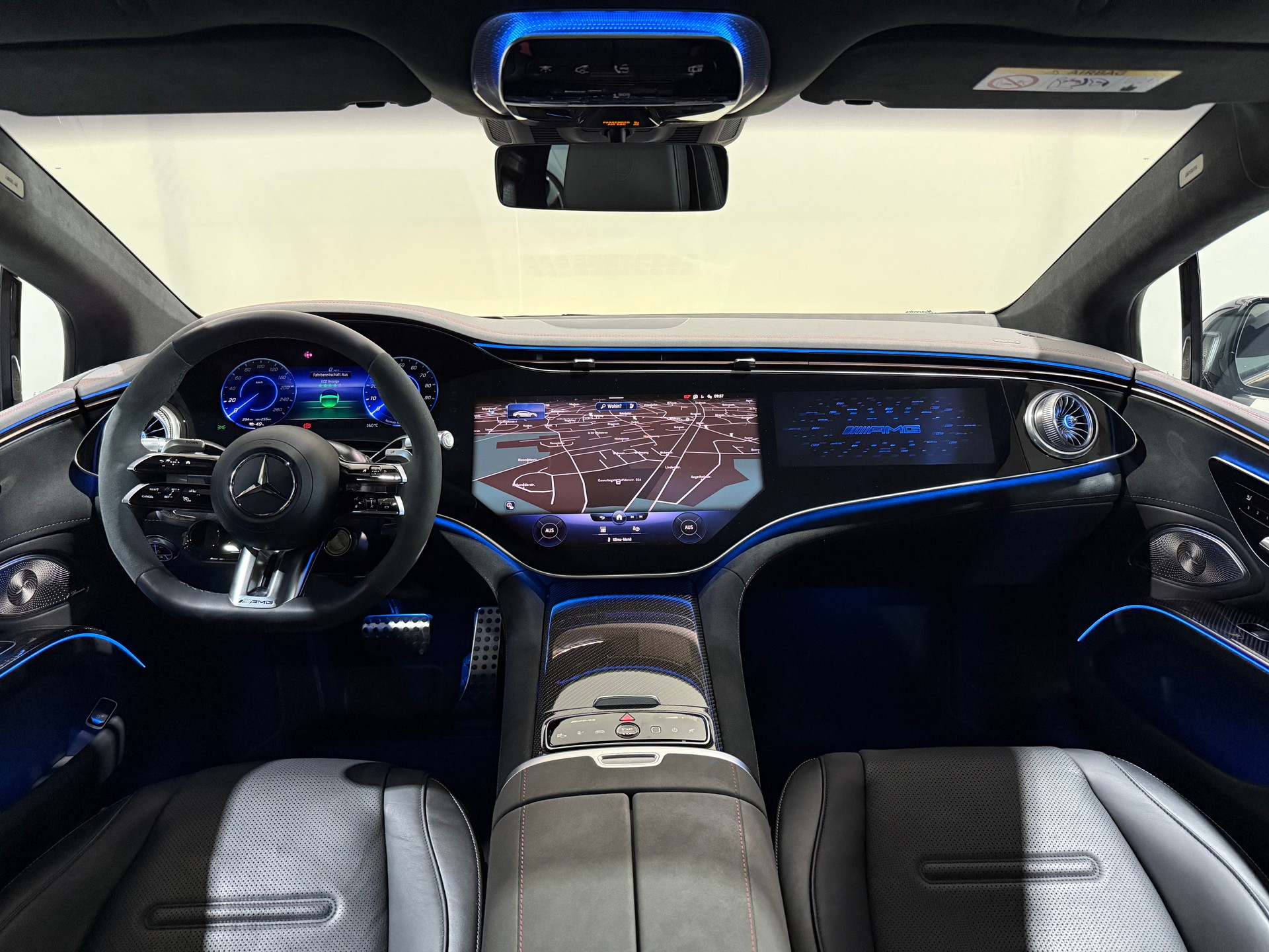 MERCEDES-BENZ EQS 53 AMG 4Matic+-image-11