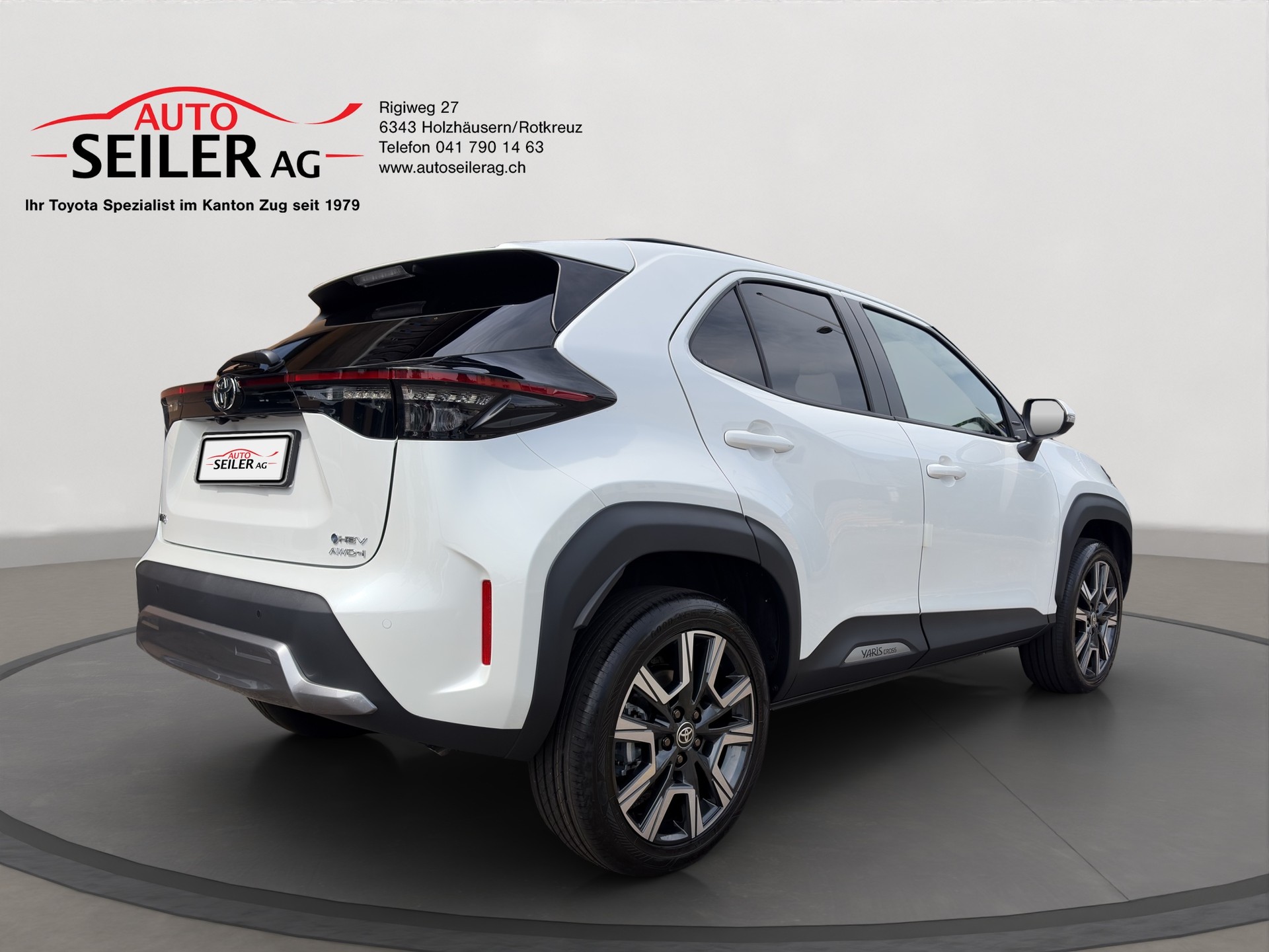 TOYOTA Yaris Cross 1.5 Premium AWDi e-CVT-showroom-element-3