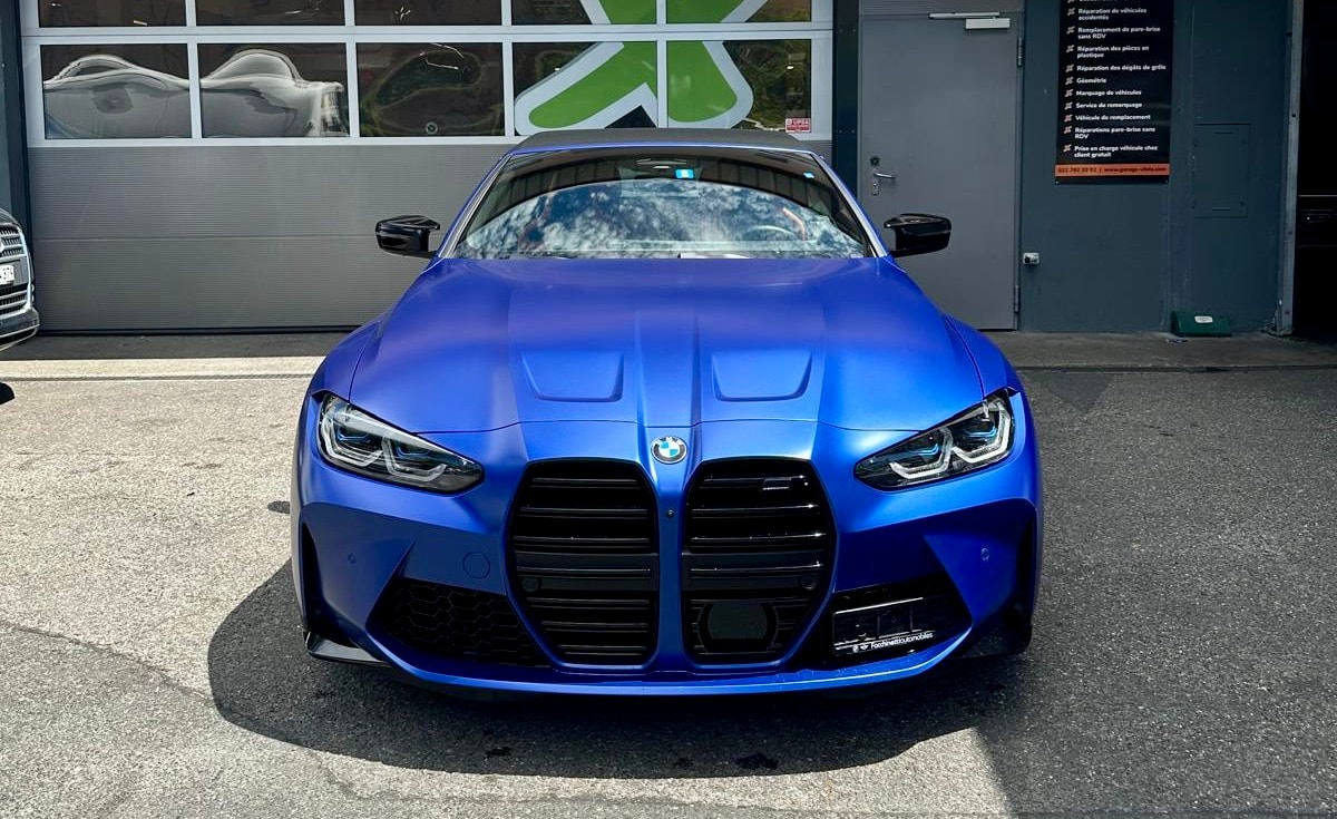 BMW M4 Competition xDrive-image-1