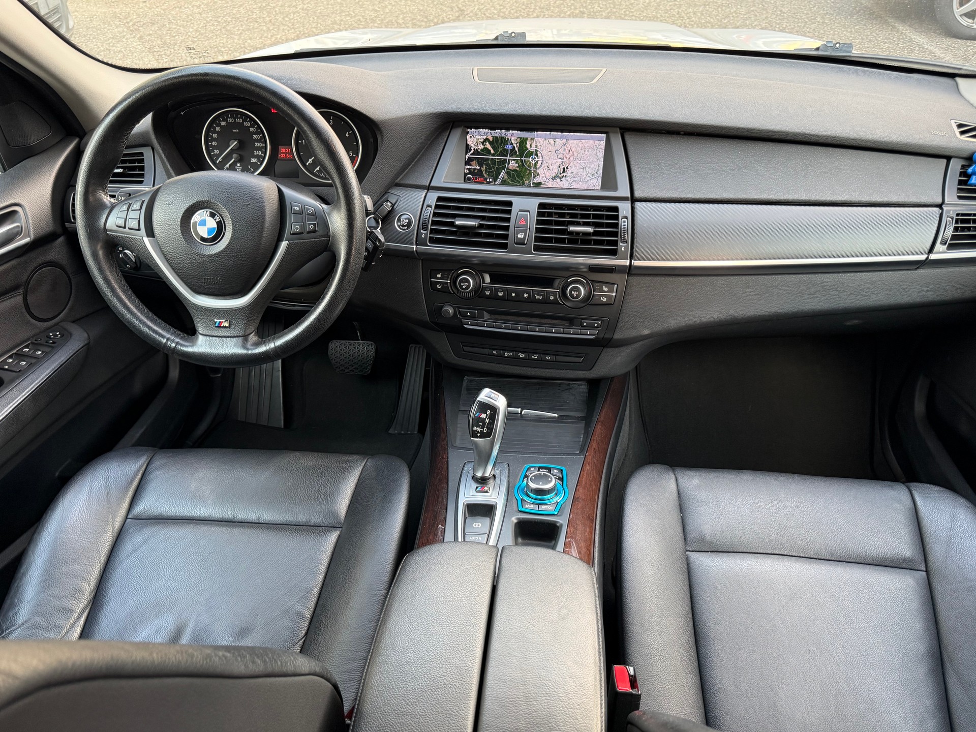 BMW X5 xDrive 30d M-Sport-image-5