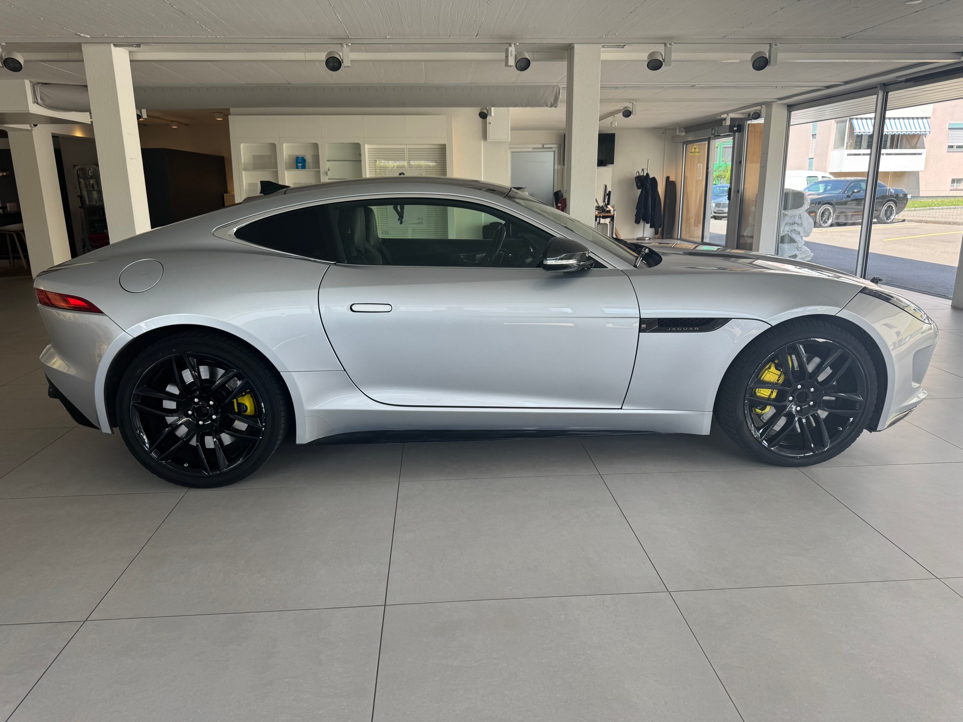 JAGUAR F-Type Coupé R 5.0 V8 S/C-showroom-element-3