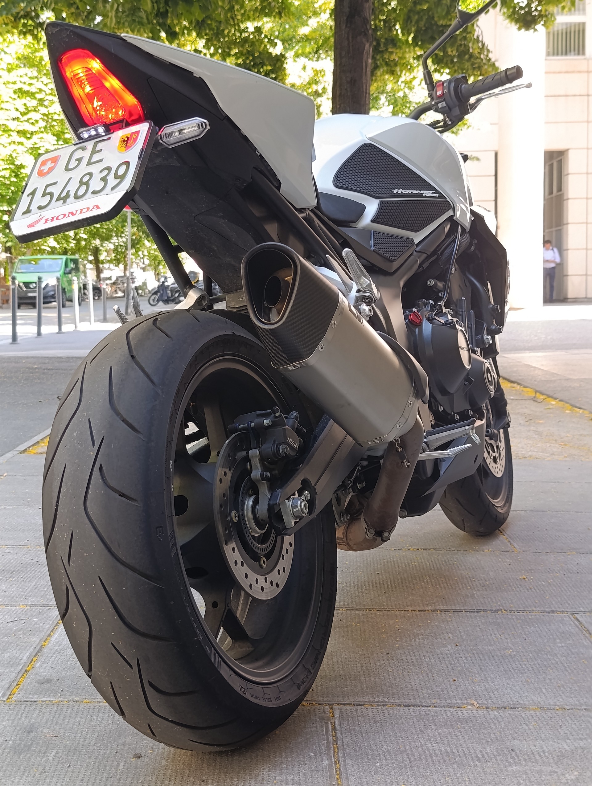 HONDA CB 1000 Hornet-image-3