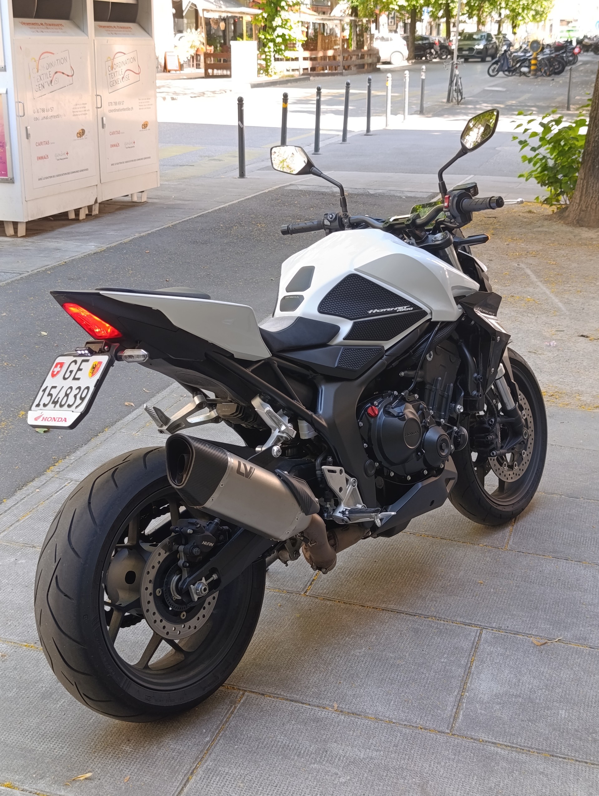 HONDA CB 1000 Hornet-image-4