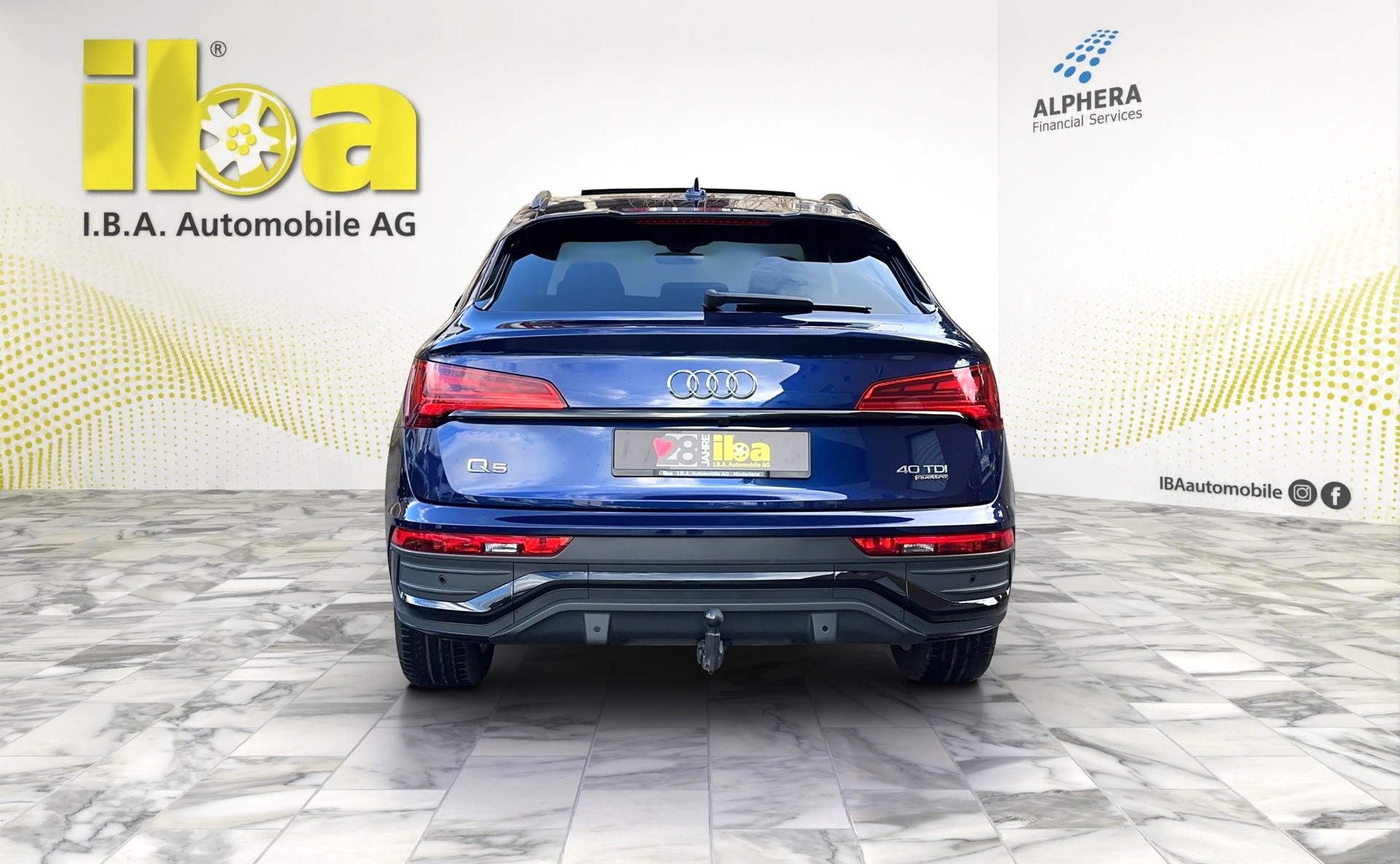 AUDI Q5 Sportback 40 TDI S-Line quattro AHK 4x4-showroom-element-3