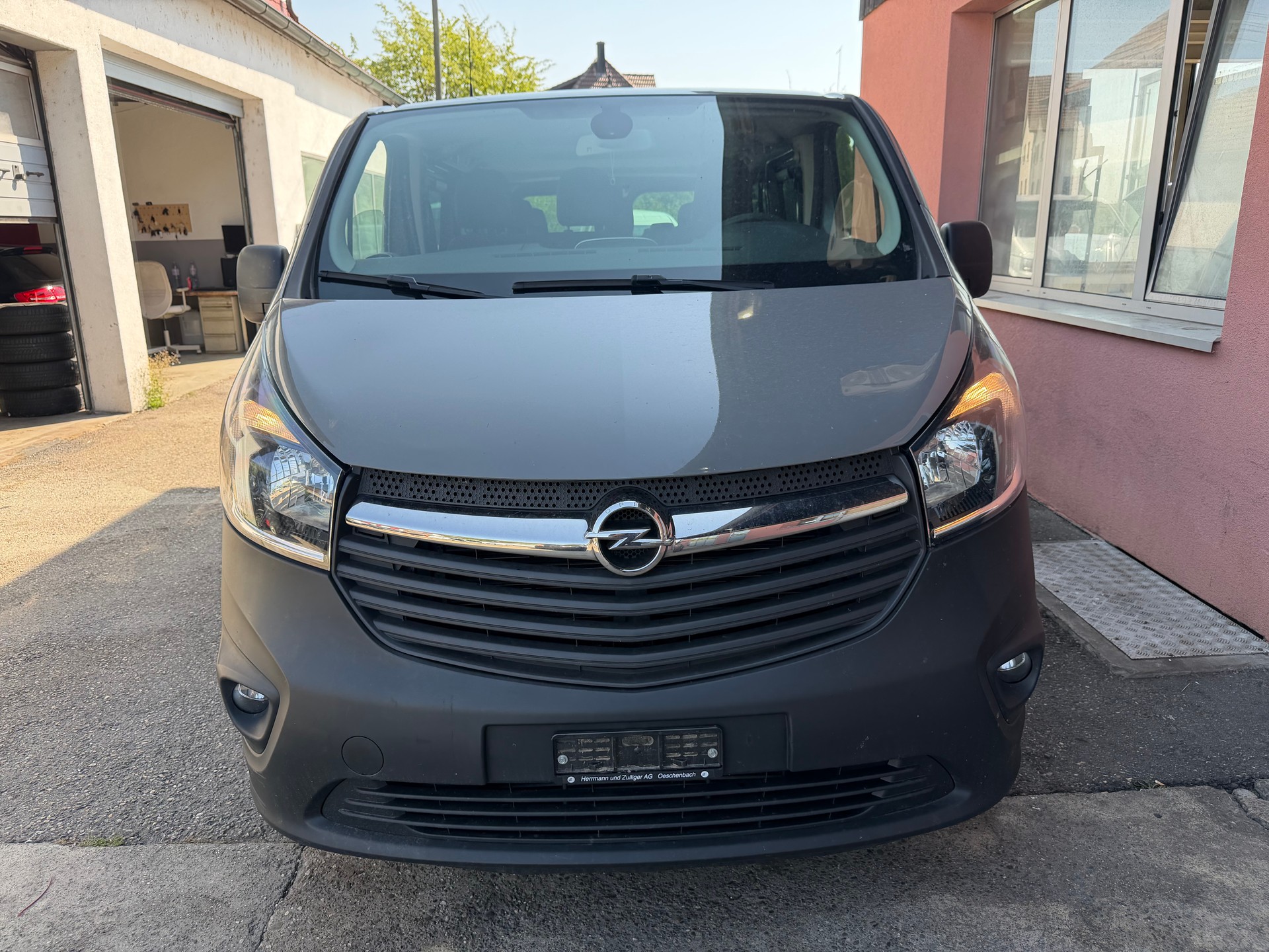 OPEL Vivaro 1.6CDTI Tourer 2.7t L1H1