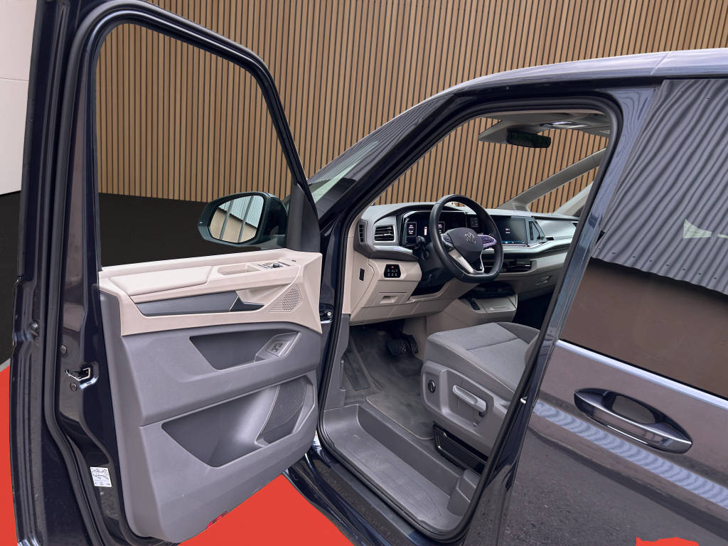 VW Multivan 2.0 TSI Life DSG-image-9