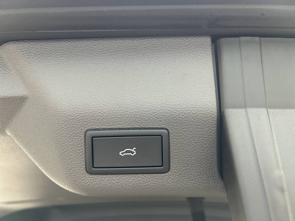VW Multivan 2.0 TSI Life DSG-image-20