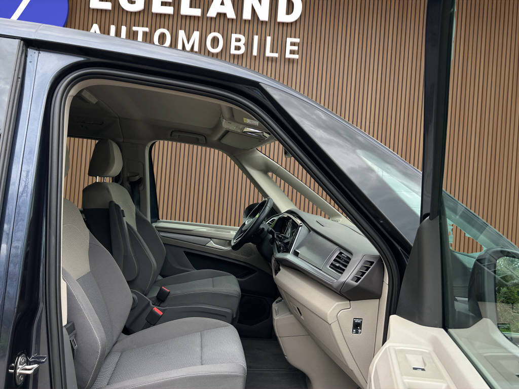 VW Multivan 2.0 TSI Life DSG-image-11