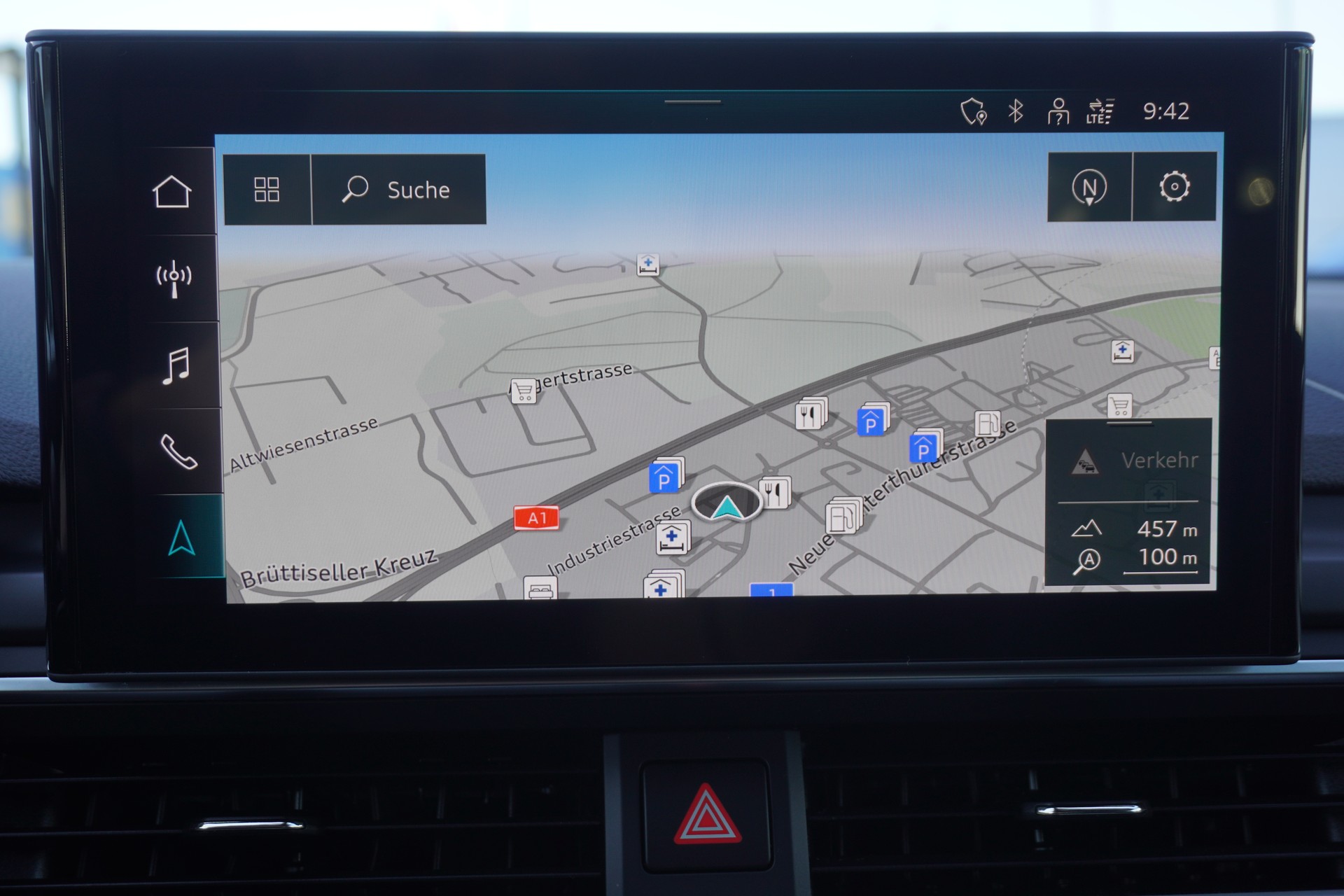 AUDI A4 Avant 40 TDI Attraction quattro S-tronic-image-19