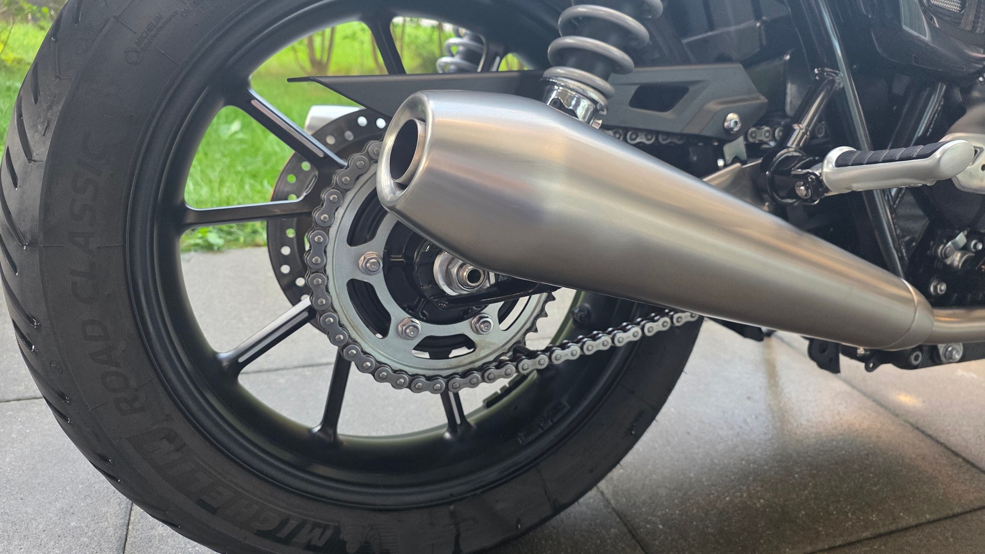 TRIUMPH Speed Twin 900 Chrome Edition (35kW)-image-8