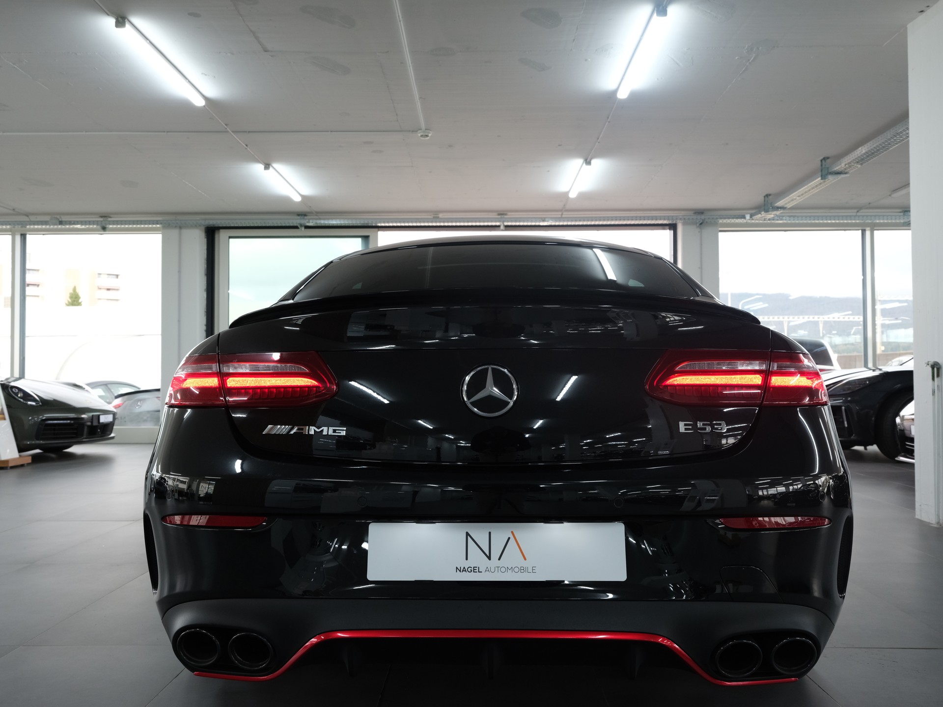MERCEDES-BENZ E 53 Coupé AMG 4 Matic+ 9G-Tronic *Burmester* *AMG Performance* *Panorama*-showroom-element-3