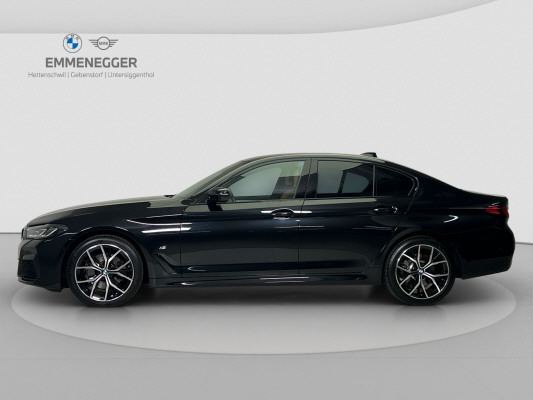 BMW 520d xDrive 48V M Sport-showroom-element-1