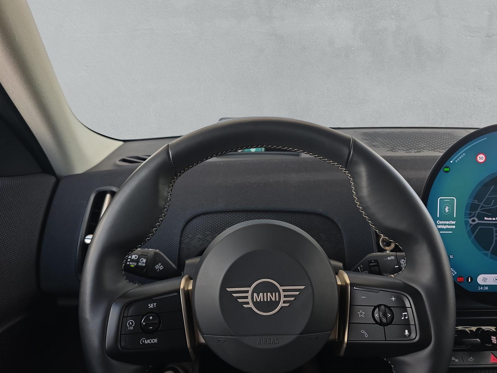 MINI Countryman S ALL4 2.0i U25 (CH)📍-image-17
