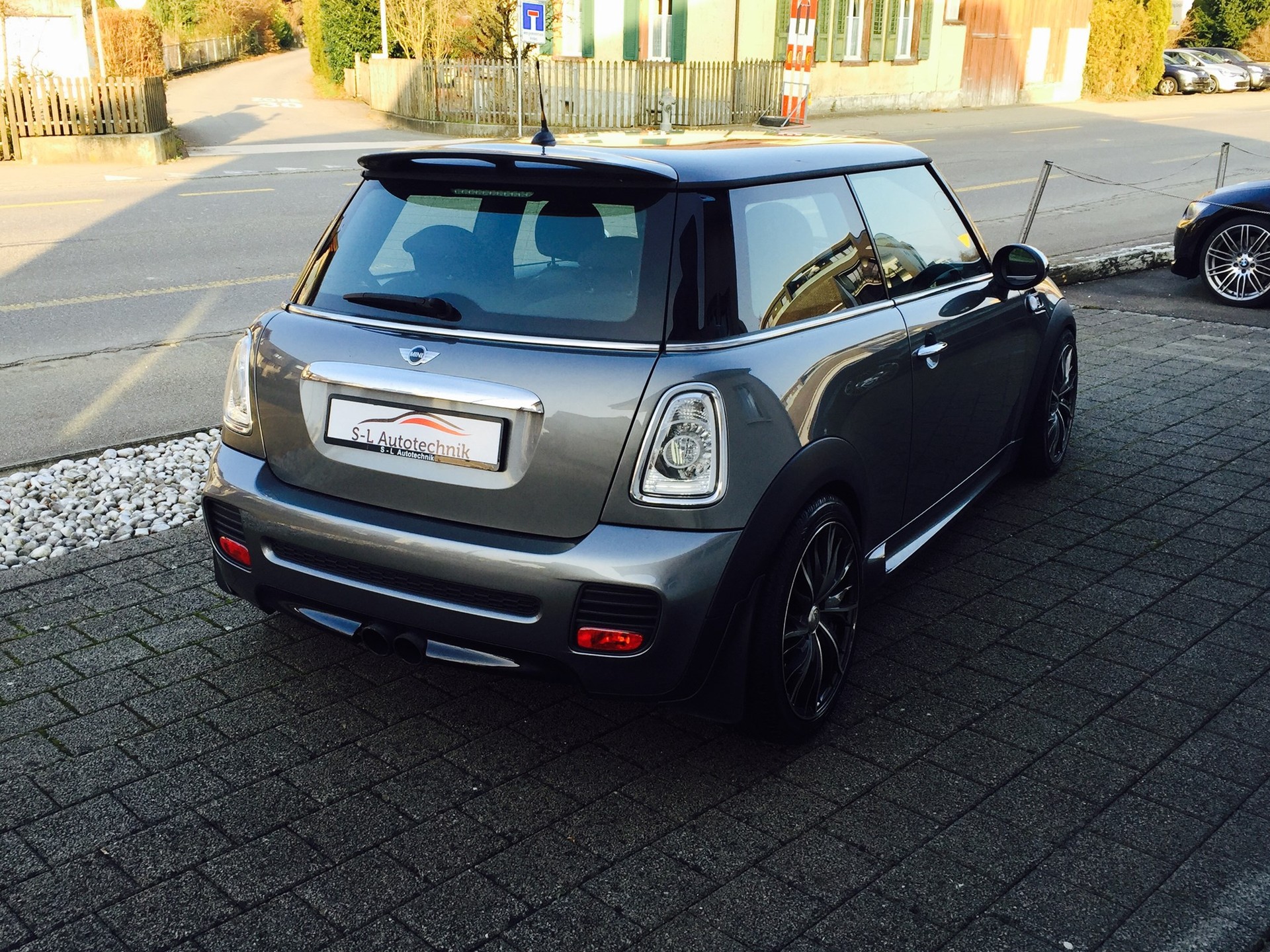 MINI Cooper JCW-image-8