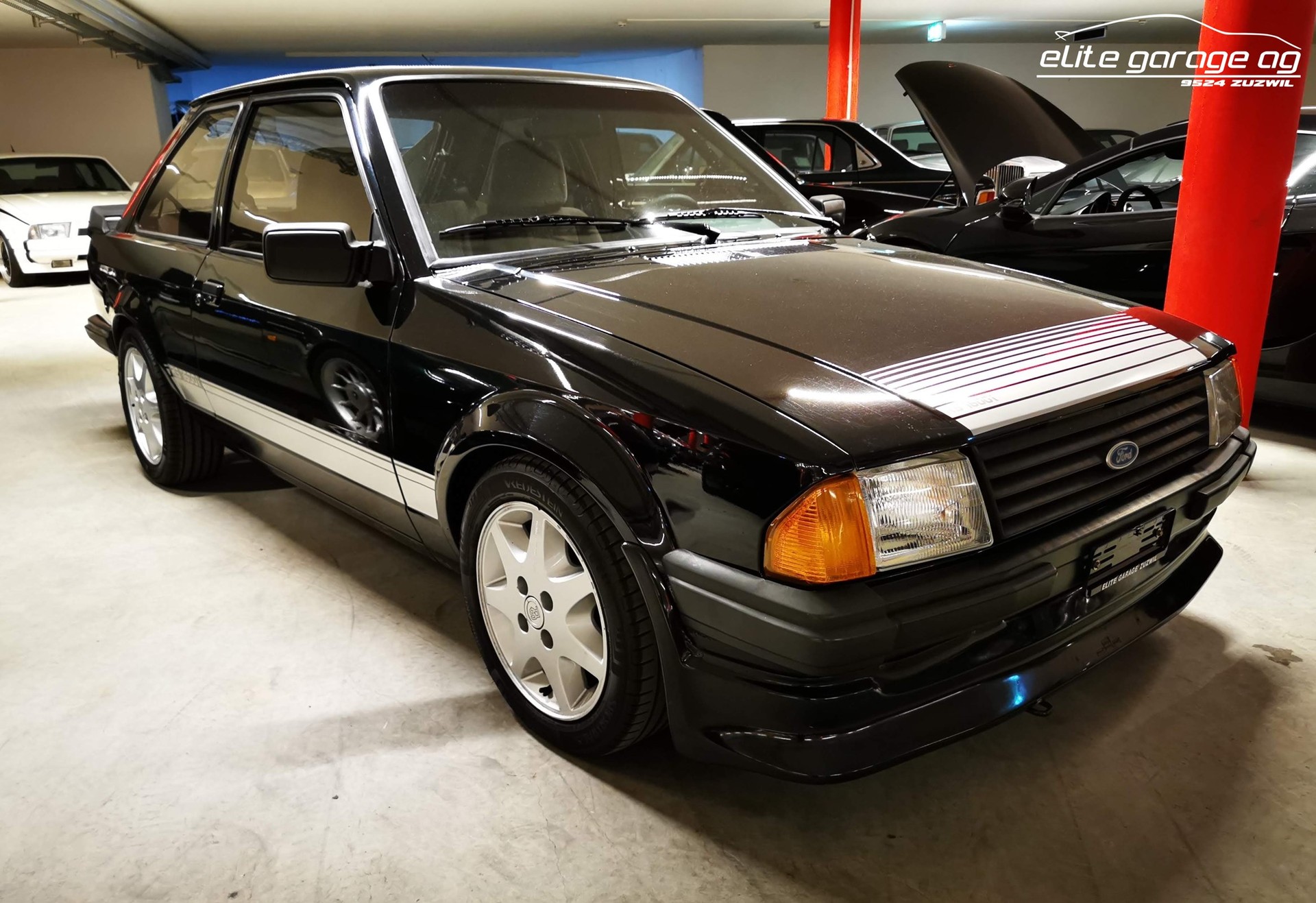 FORD Escort 1600 RSi-image-2