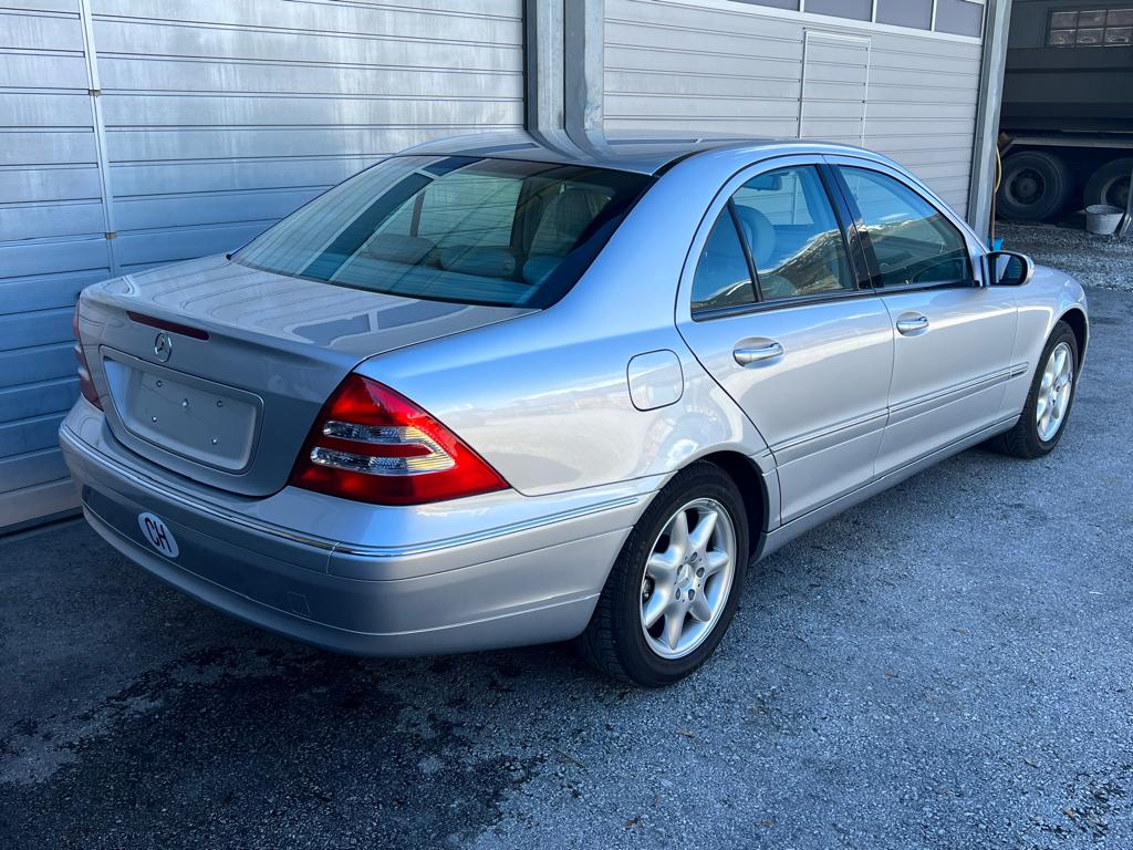 MERCEDES-BENZ C 320 Elégance Automatic-image-4