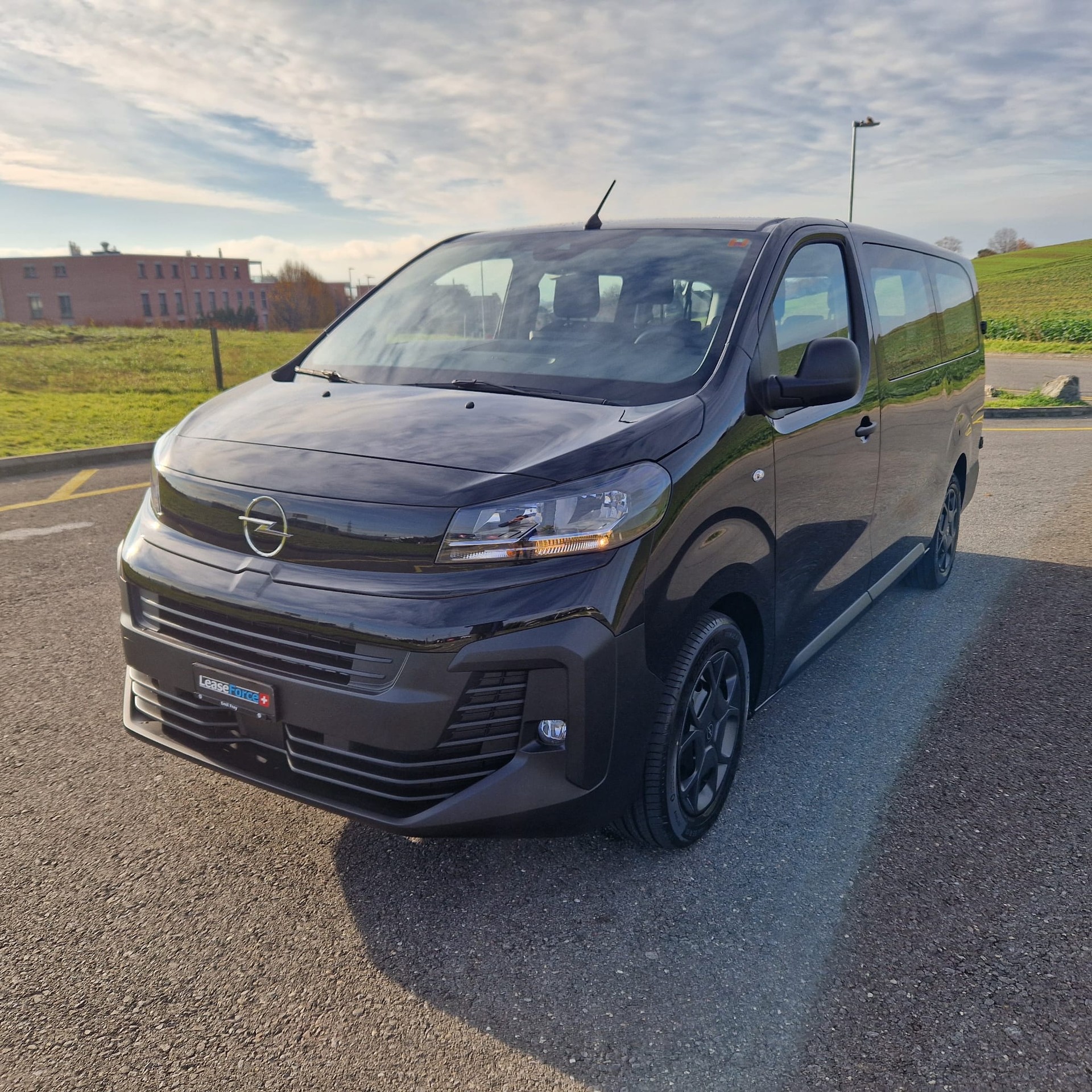 OPEL Vivaro Combi 2.0 CDTI s/s XL-image-15