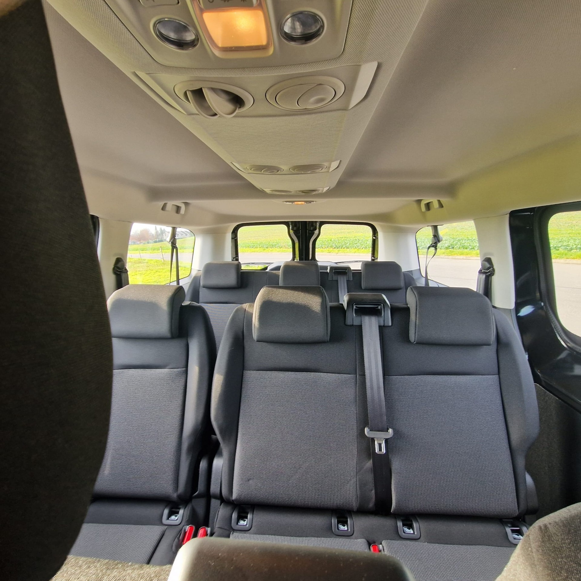 OPEL Vivaro Combi 2.0 CDTI s/s XL-showroom-element-1